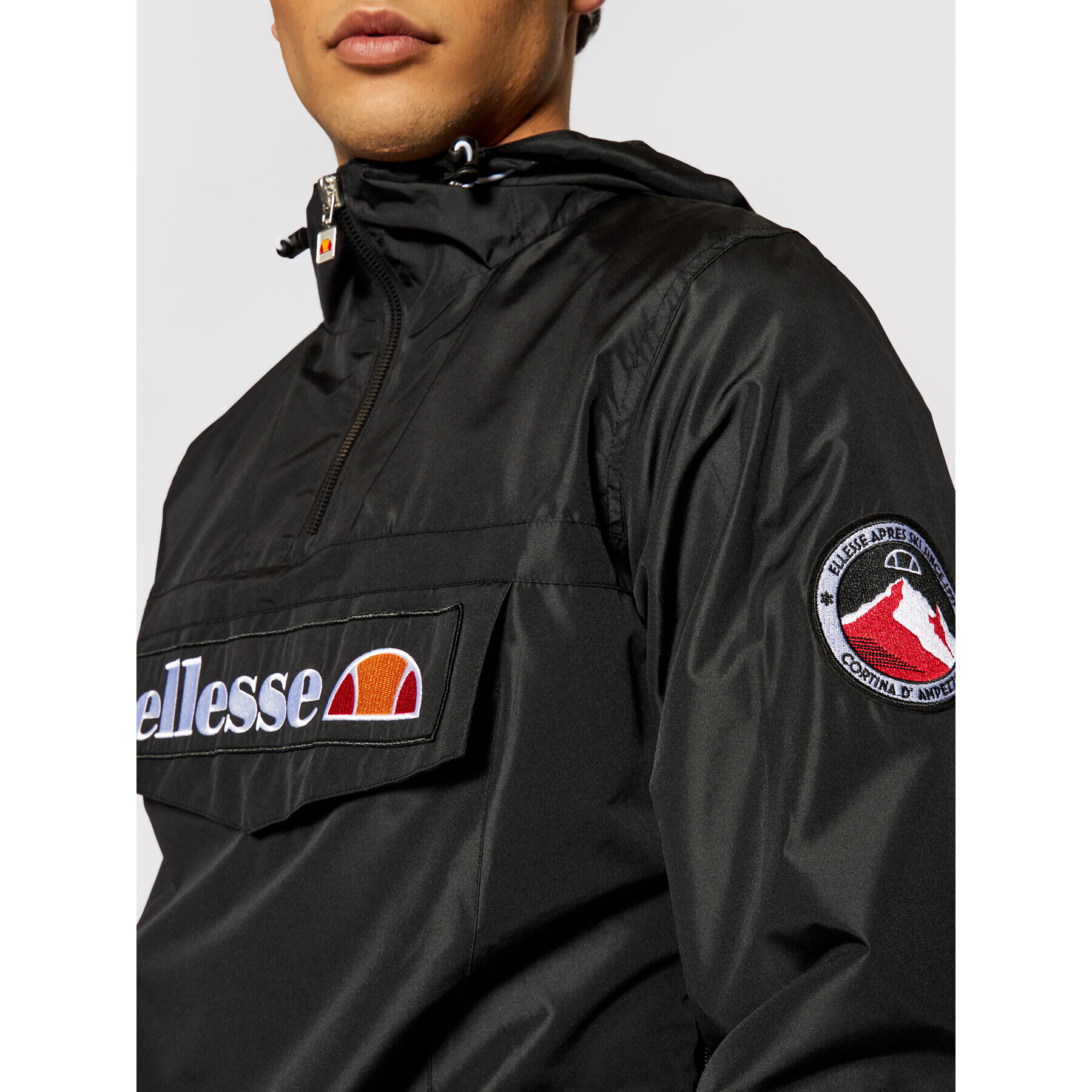 Ellesse Анорак Mont 2 SHS06040 Черен Regular Fit - Pepit.bg