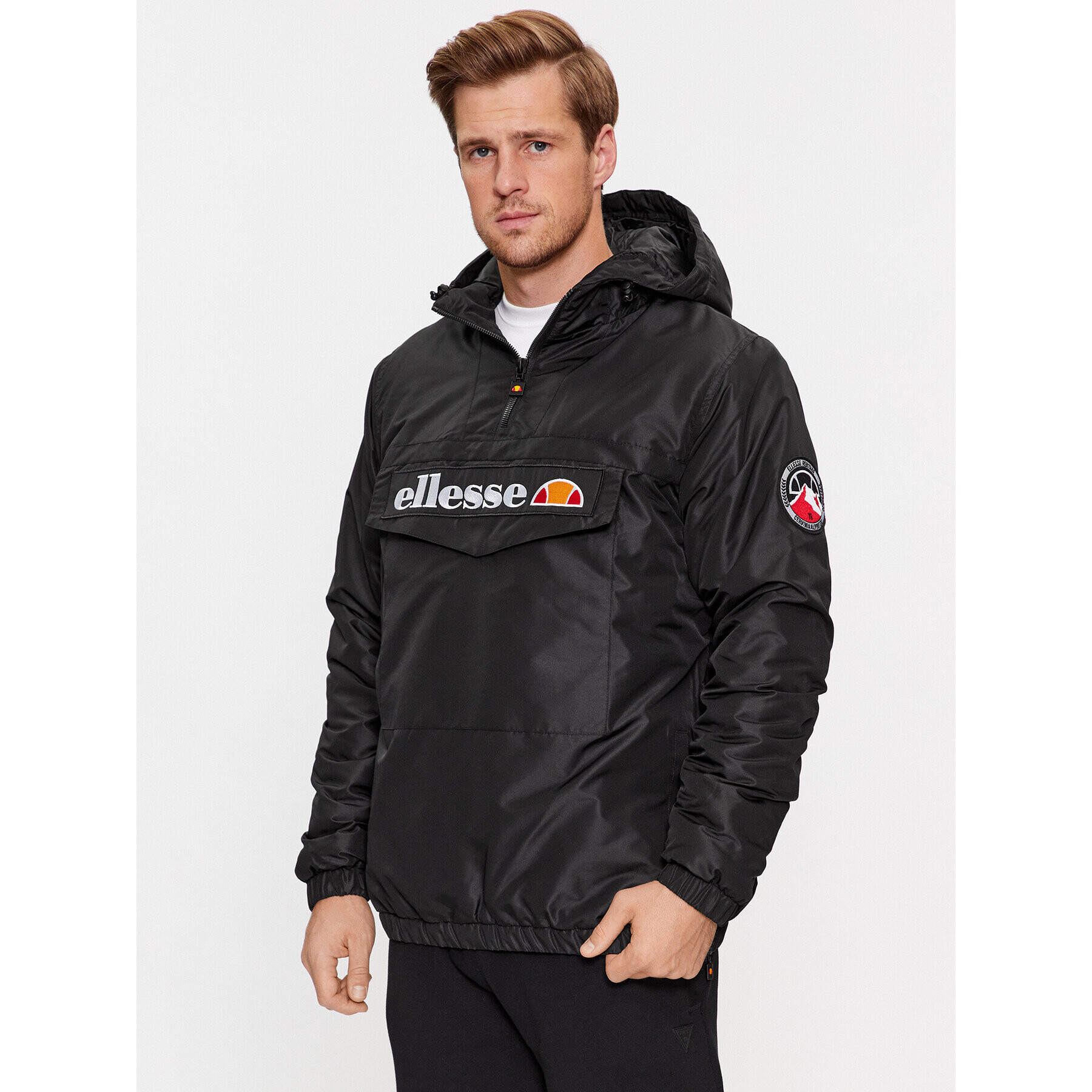 Ellesse Анорак Monterini SHR08149 Черен Regular Fit - Pepit.bg