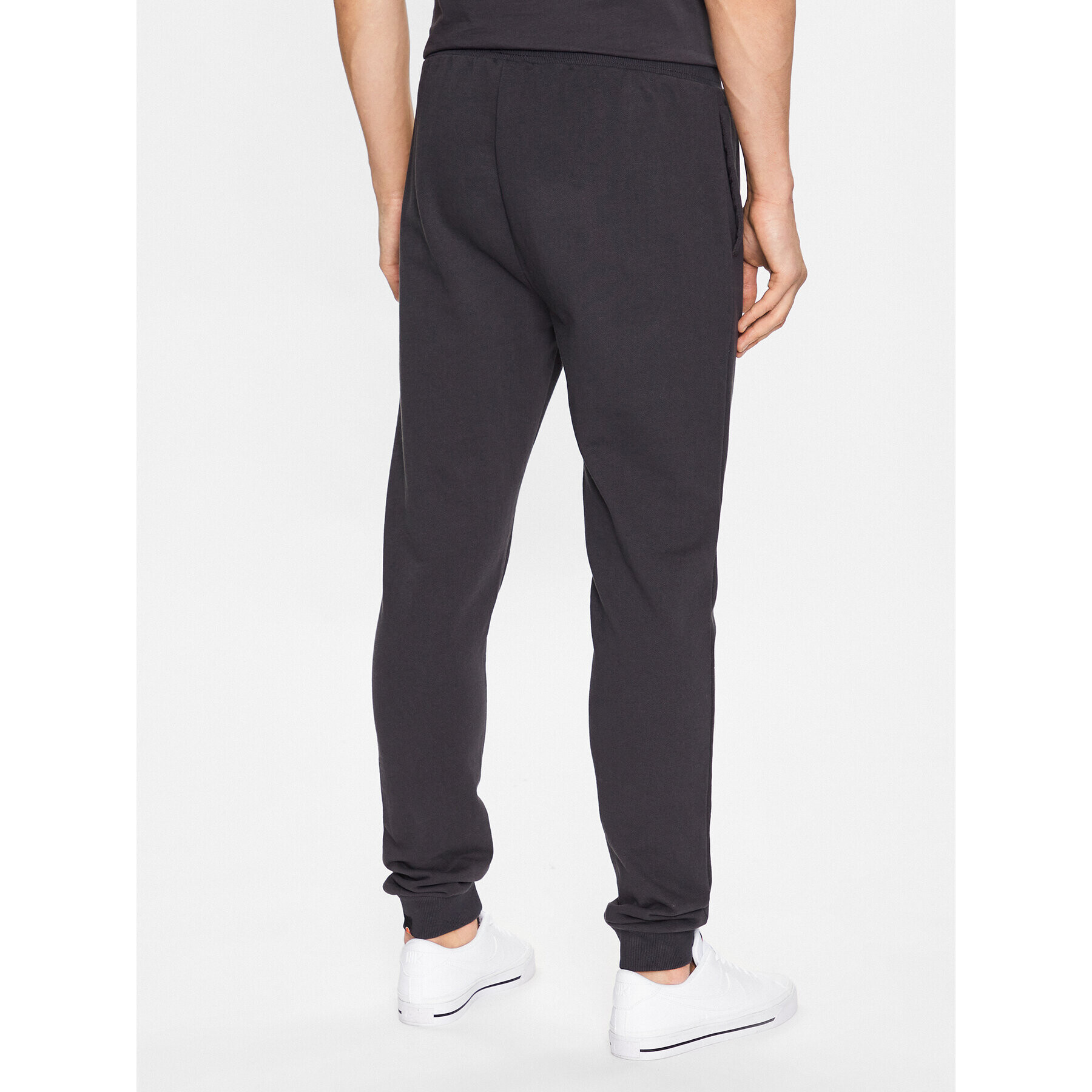 Ellesse Долнище анцуг Coperchiata SHR17563 Черен Regular Fit - Pepit.bg