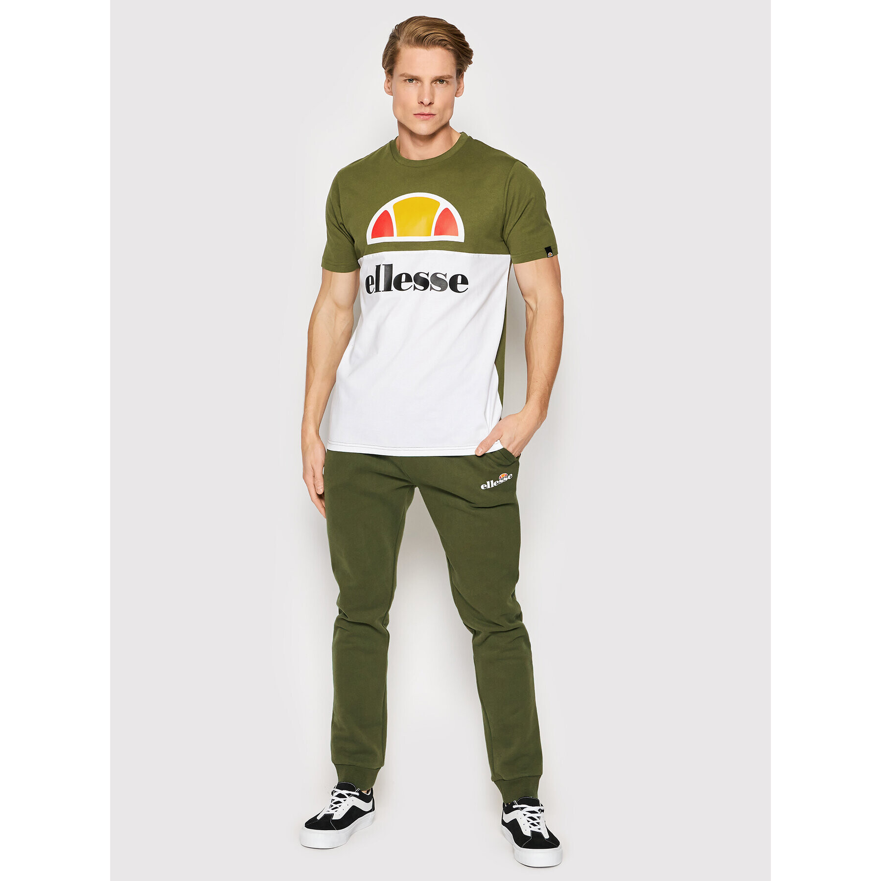 Ellesse Долнище анцуг Granite SHK12643 Зелен Regular Fit - Pepit.bg