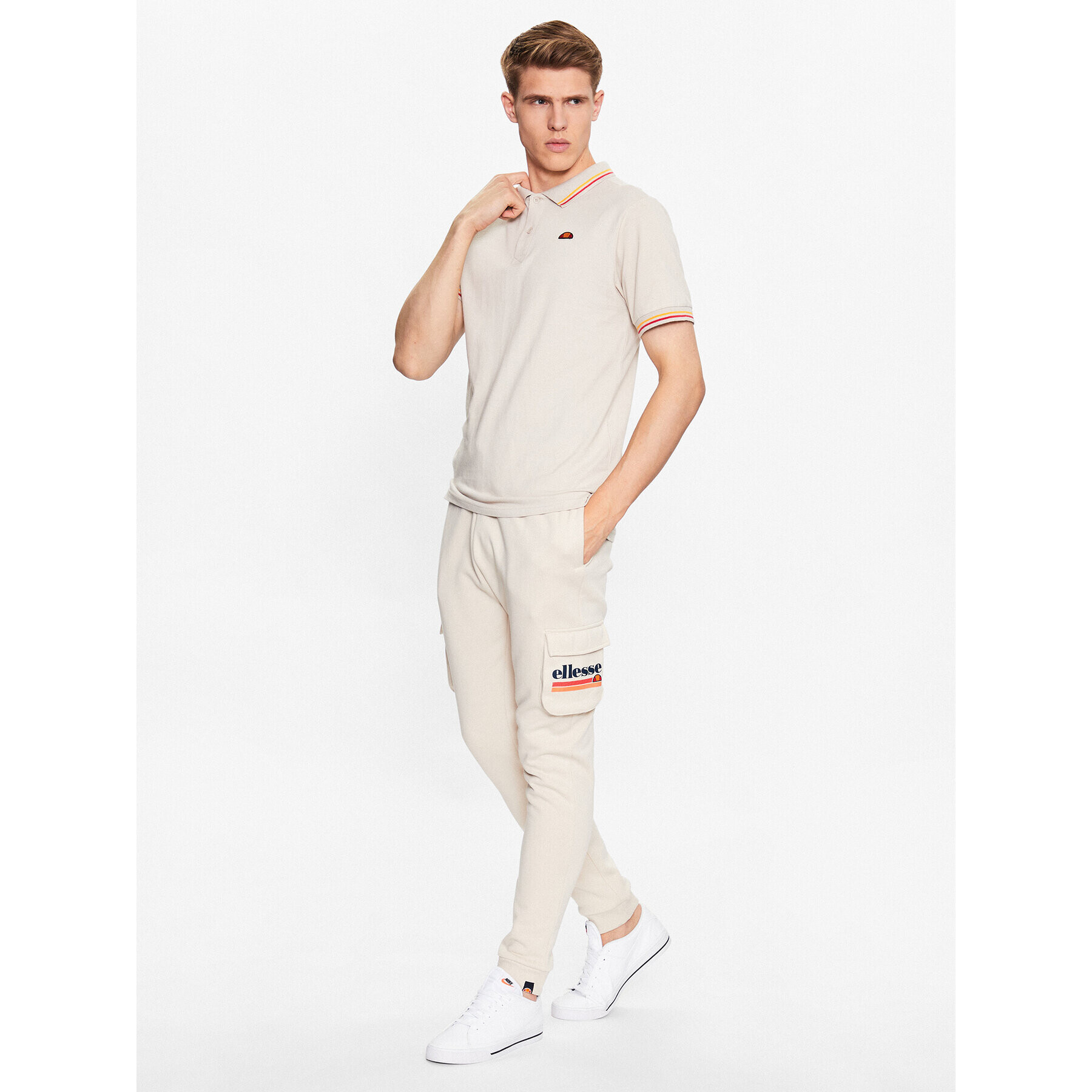 Ellesse Долнище анцуг Labico SHR17718 Бежов Regular Fit - Pepit.bg