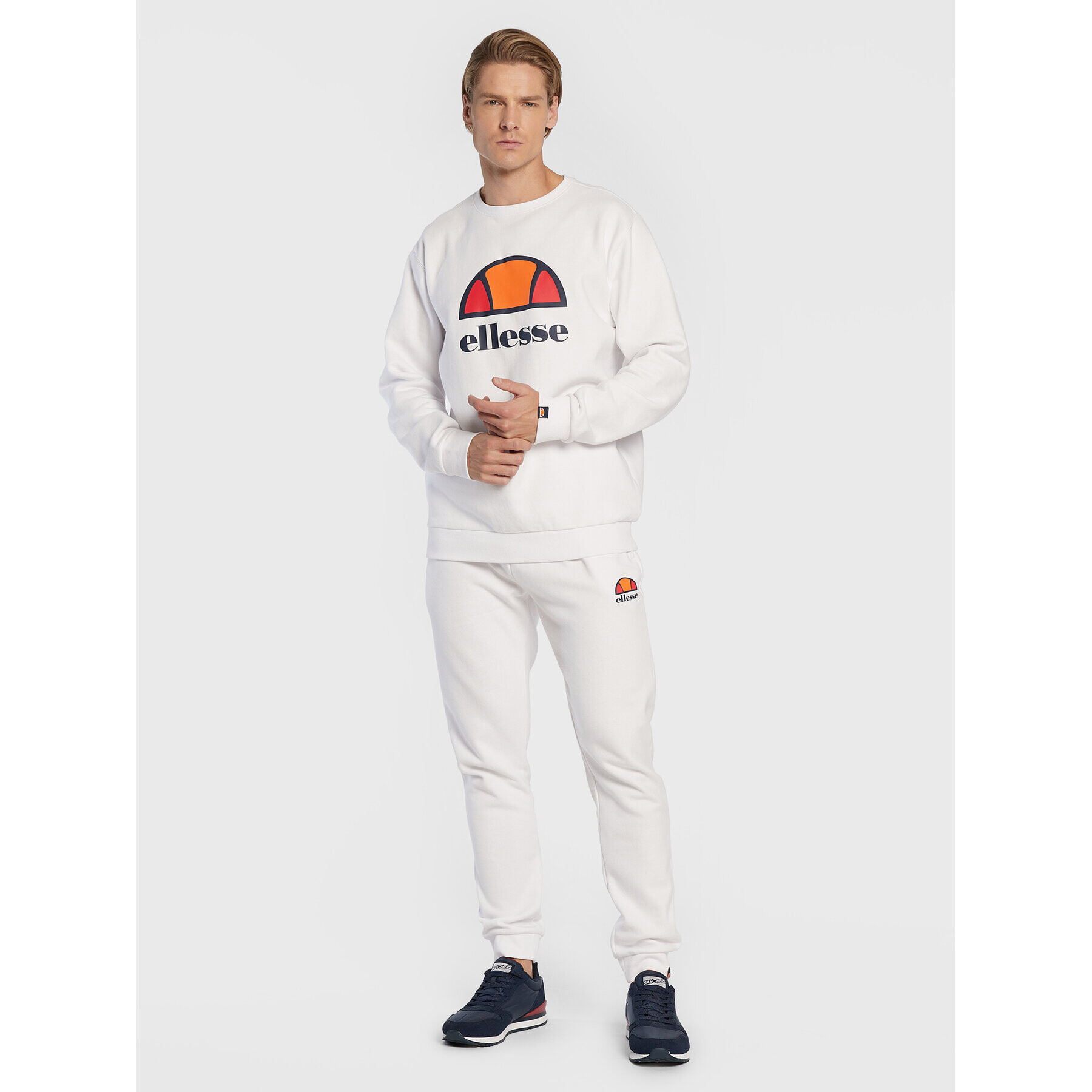 Ellesse Долнище анцуг Ovest SHS01763 Бял Regular Fit - Pepit.bg