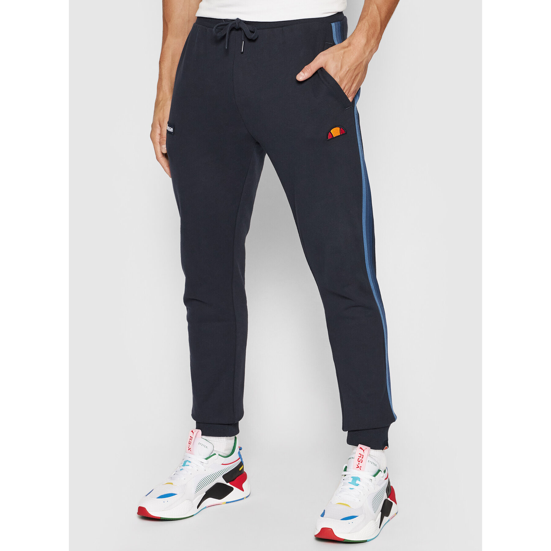 Ellesse Долнище анцуг Aylo SHK13114 Тъмносин Regular Fit - Pepit.bg