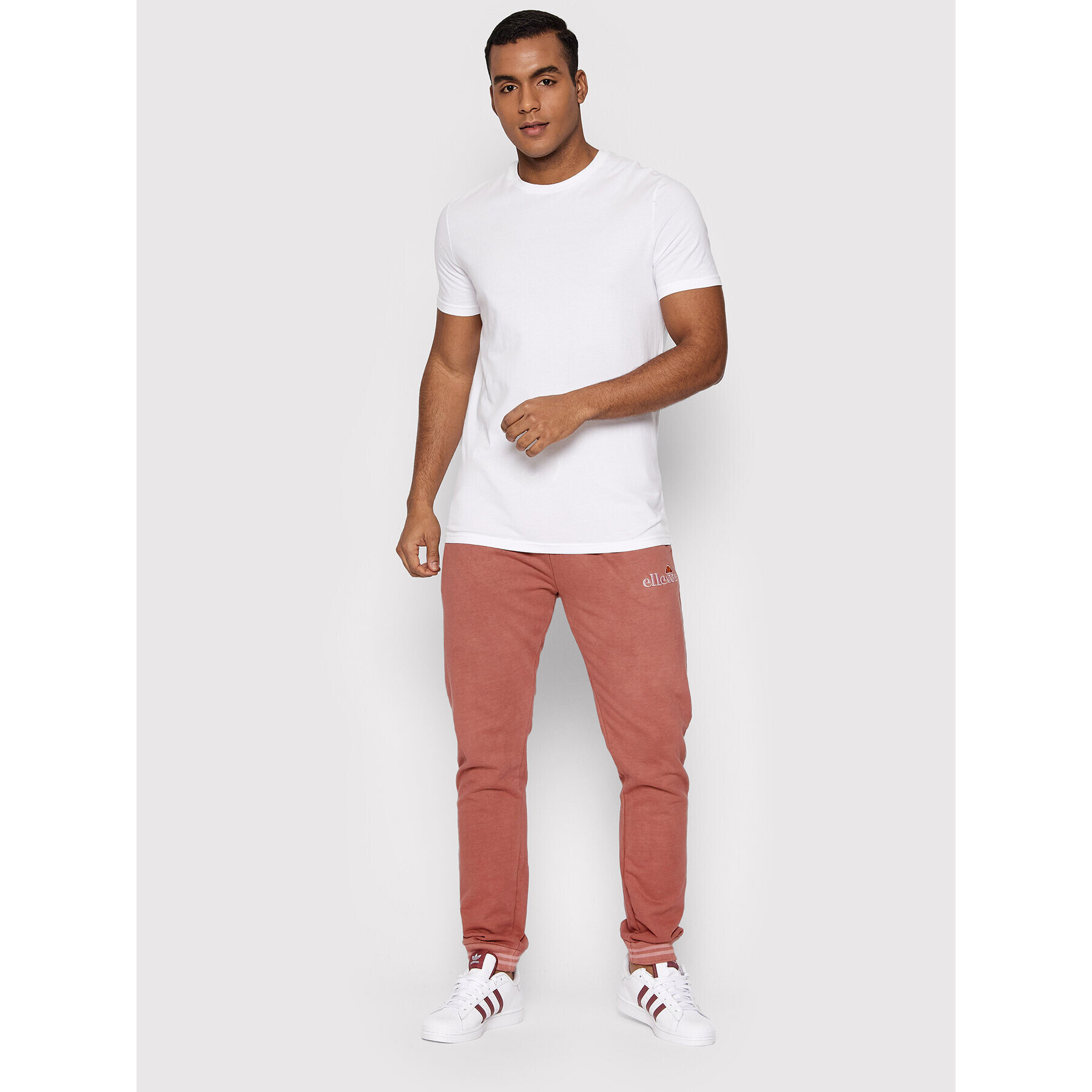 Ellesse Долнище анцуг Beech SHL13267 Розов Regular Fit - Pepit.bg