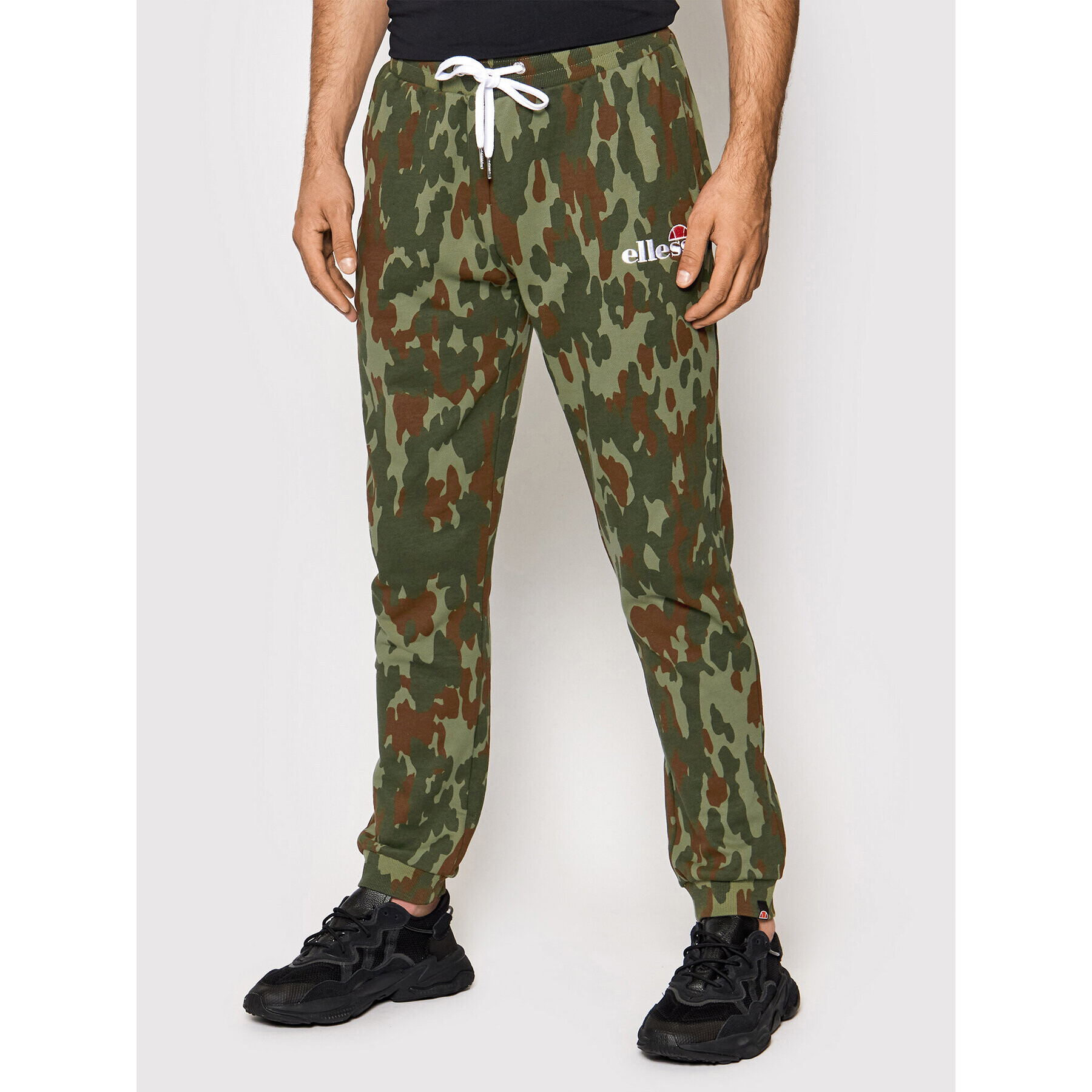 Ellesse Долнище анцуг Nioro SHK12436 Зелен Regular Fit - Pepit.bg