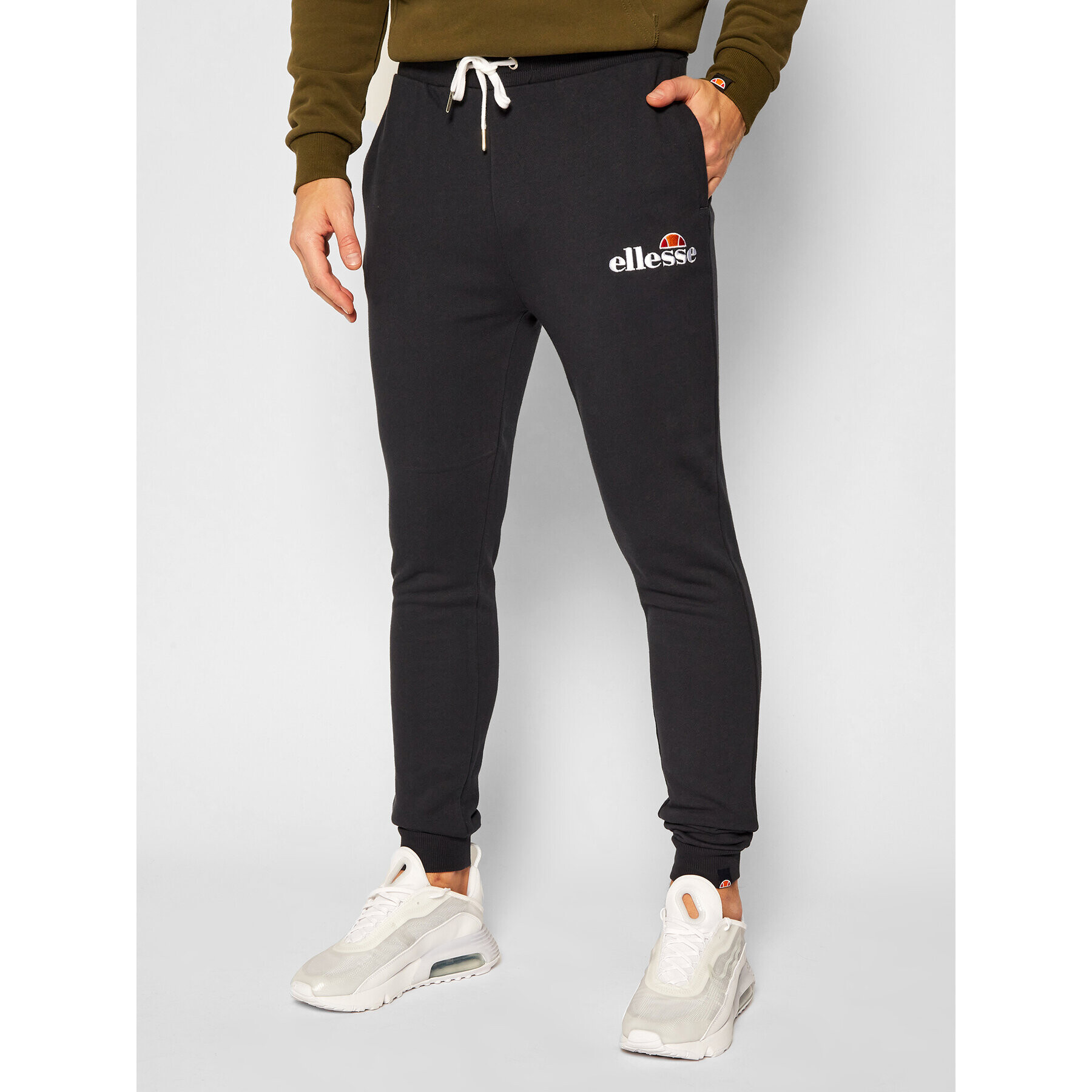 Ellesse Долнище анцуг Nioro SHS08783 Тъмносин Classic Fit - Pepit.bg