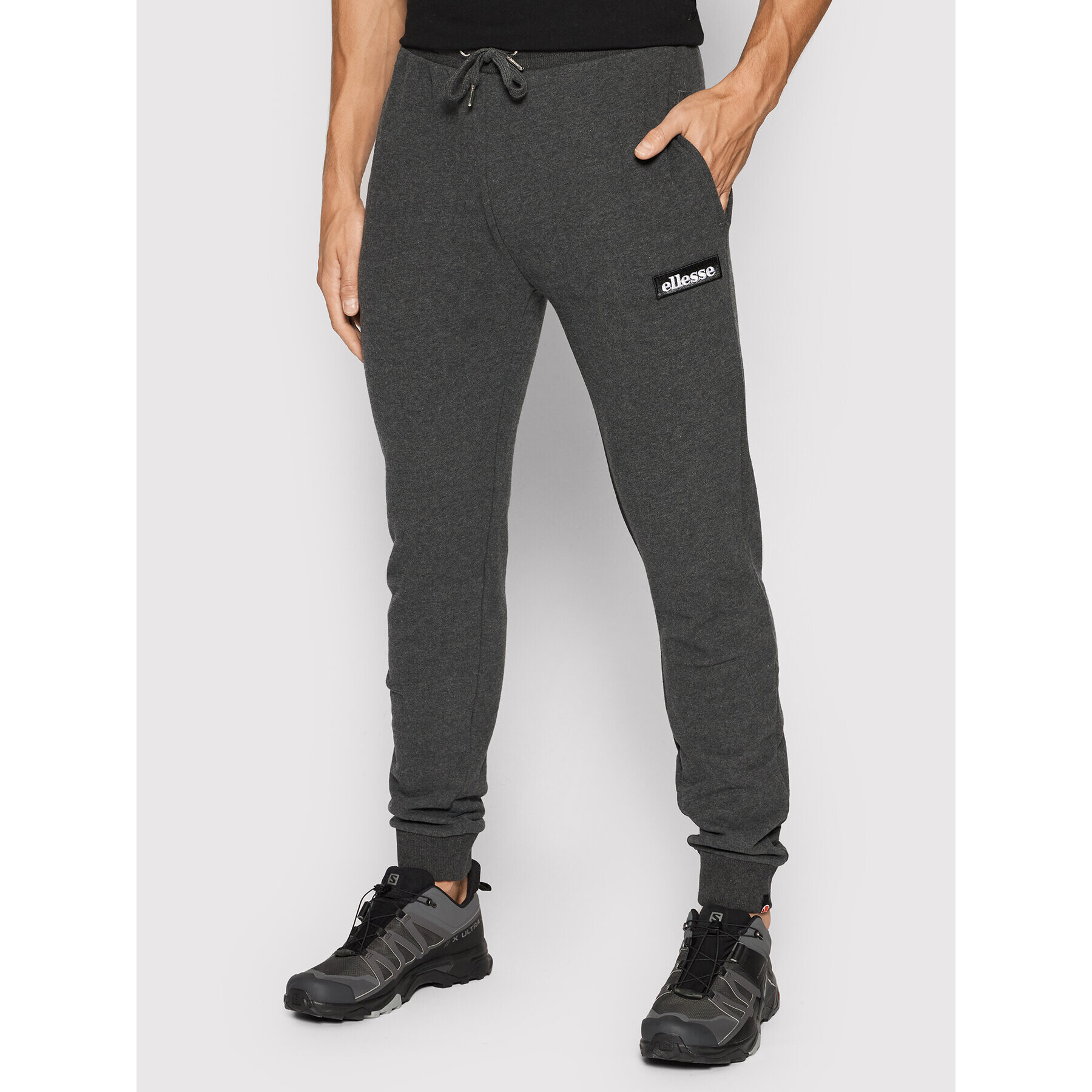 Ellesse Долнище анцуг Yonvest SHK11294 Сив Regular Fit - Pepit.bg