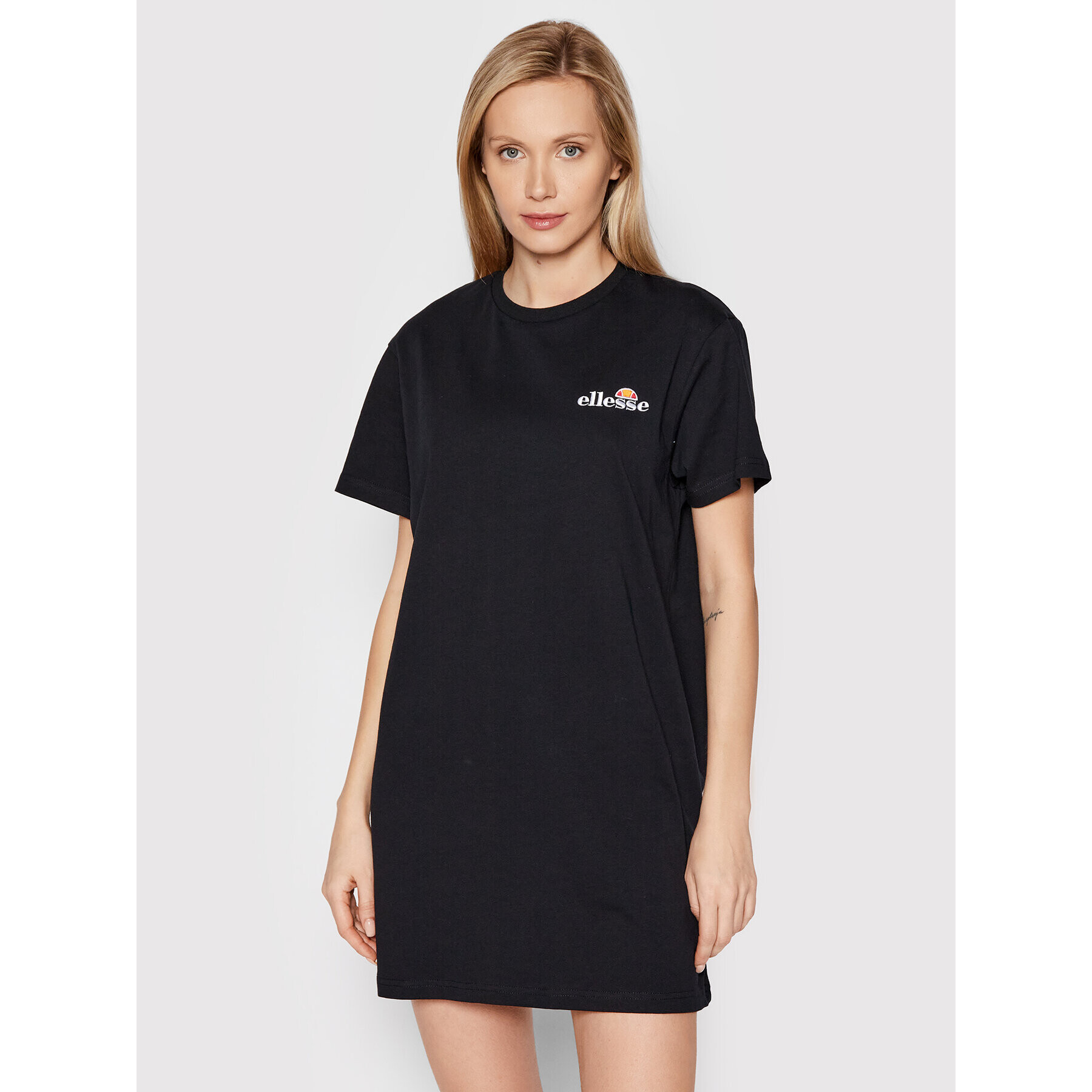 Ellesse Ежедневна рокля Adore SGM14191 Черен Regular Fit - Pepit.bg