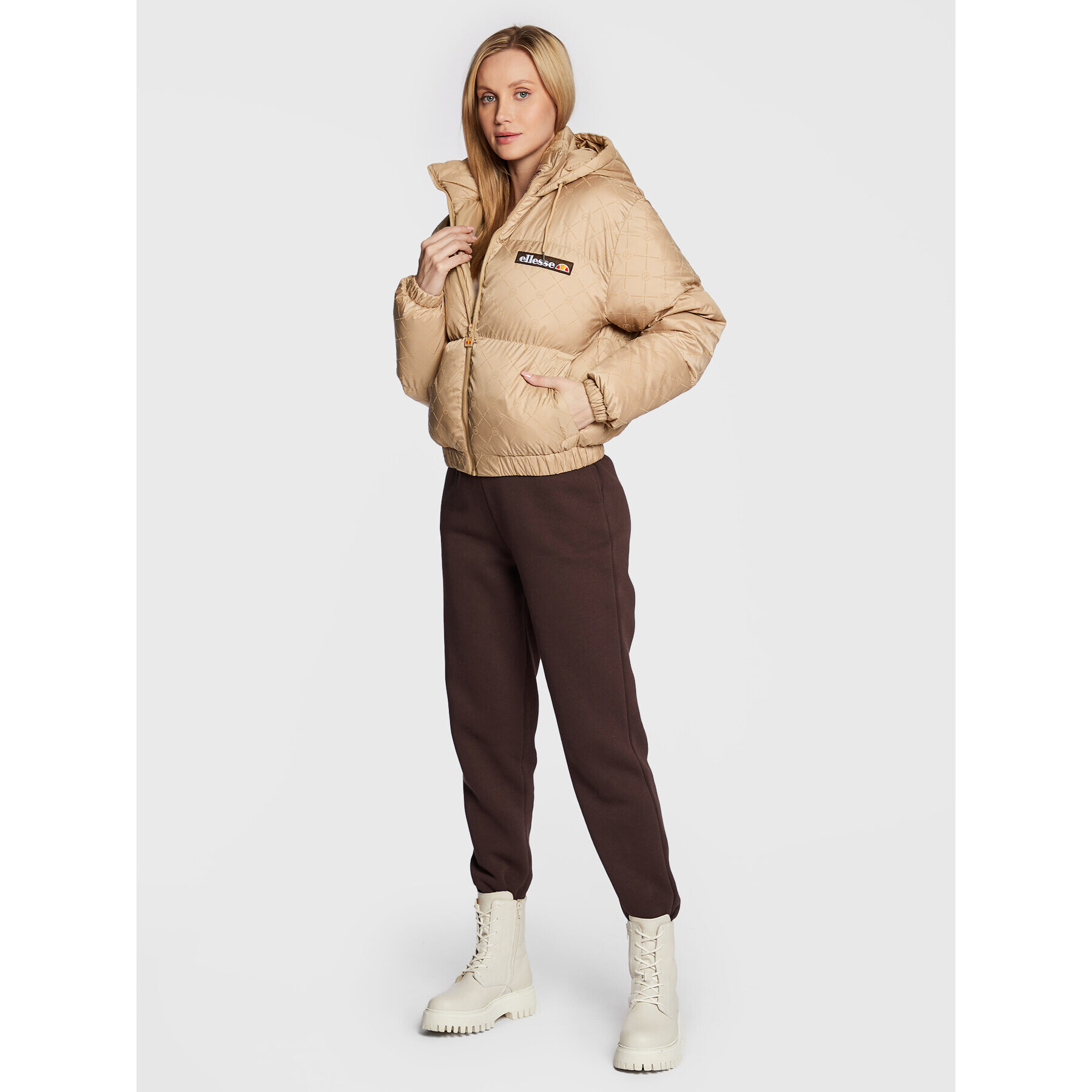 Ellesse Пухено яке Maydelle SGP15947 Бежов Regular Fit - Pepit.bg