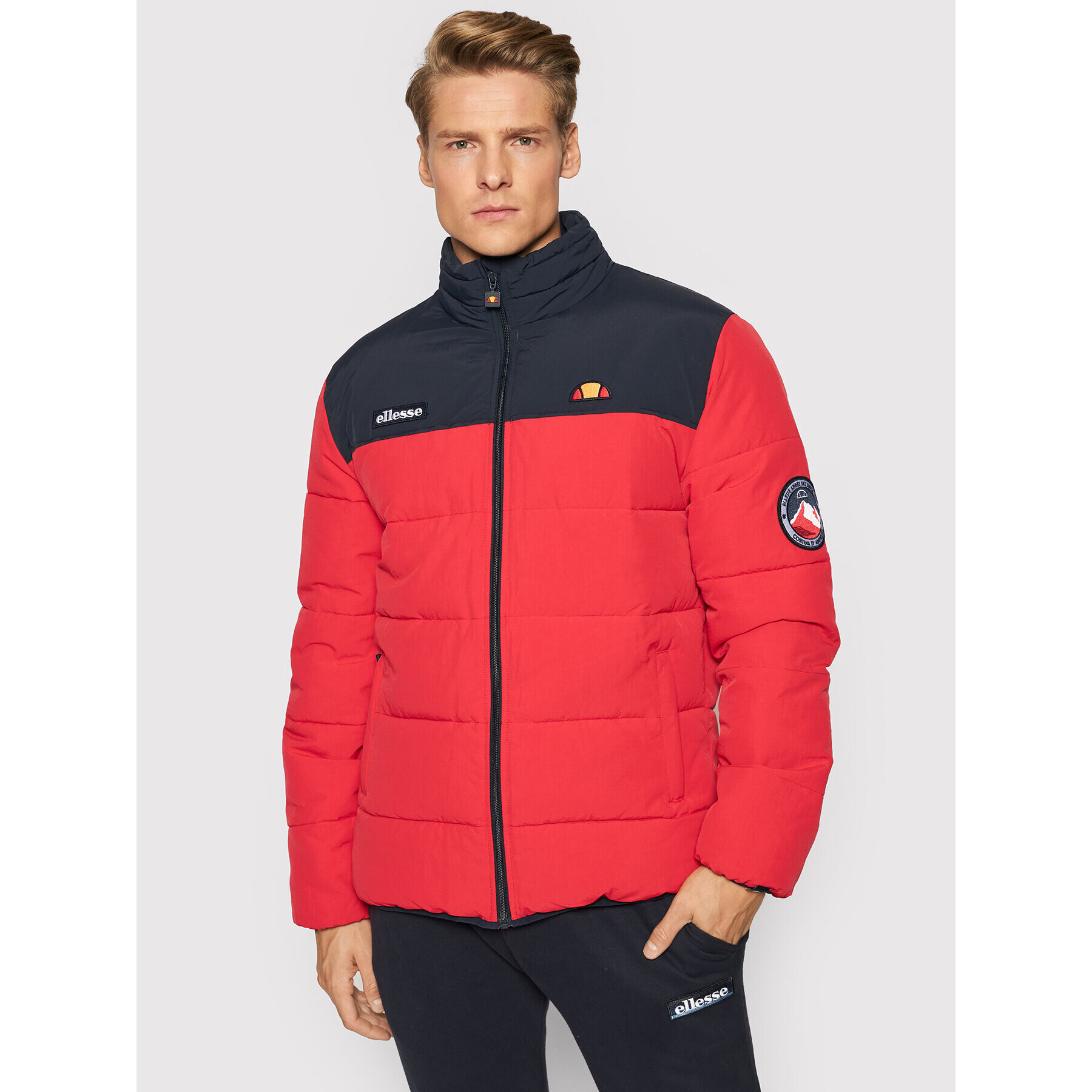 Ellesse Пухено яке Nebula SHK12789 Червен Regular Fit - Pepit.bg