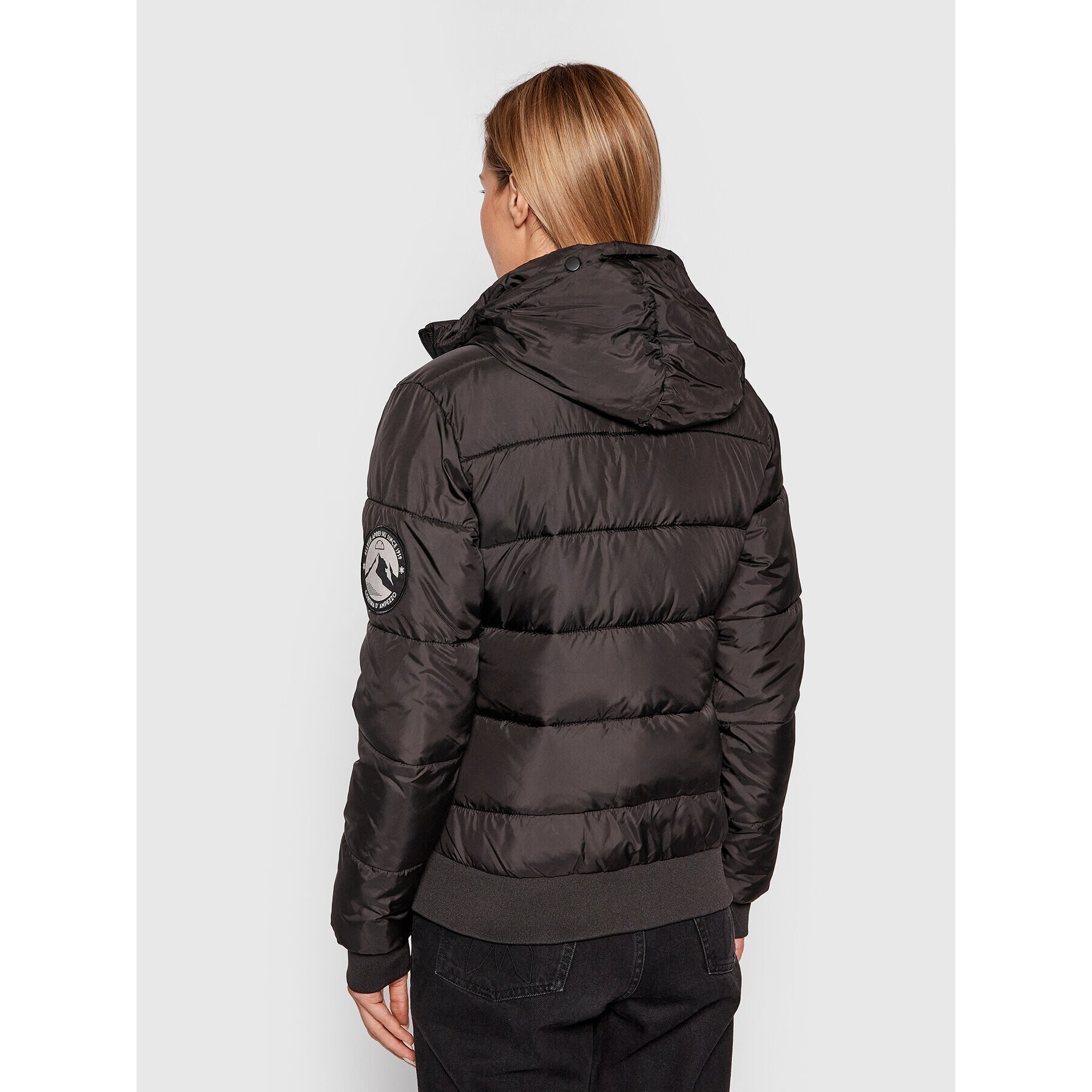 Ellesse Пухено яке Nouelle SGK12146 Черен Regular Fit - Pepit.bg