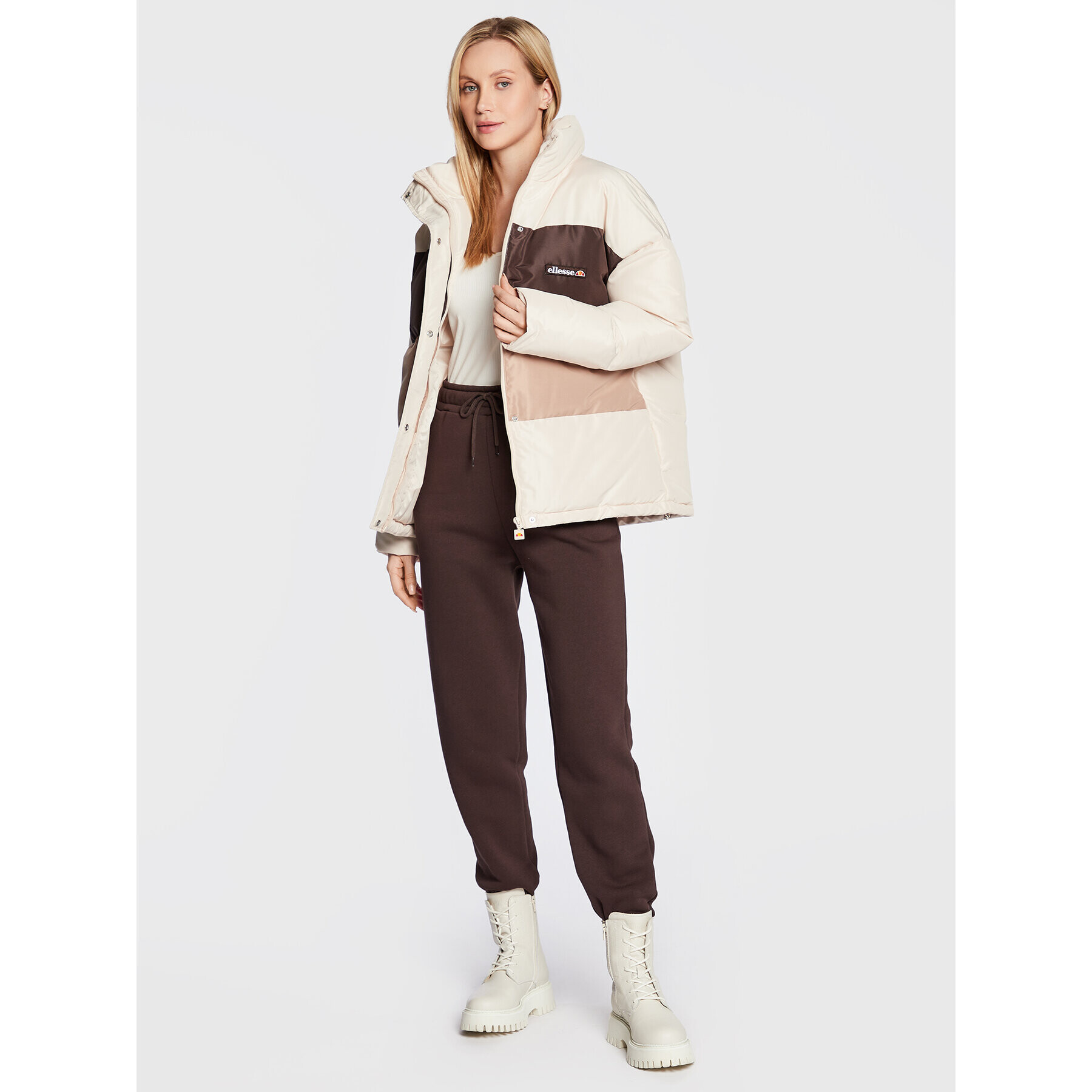 Ellesse Пухено яке Rosalena SGP16127 Бежов Regular Fit - Pepit.bg