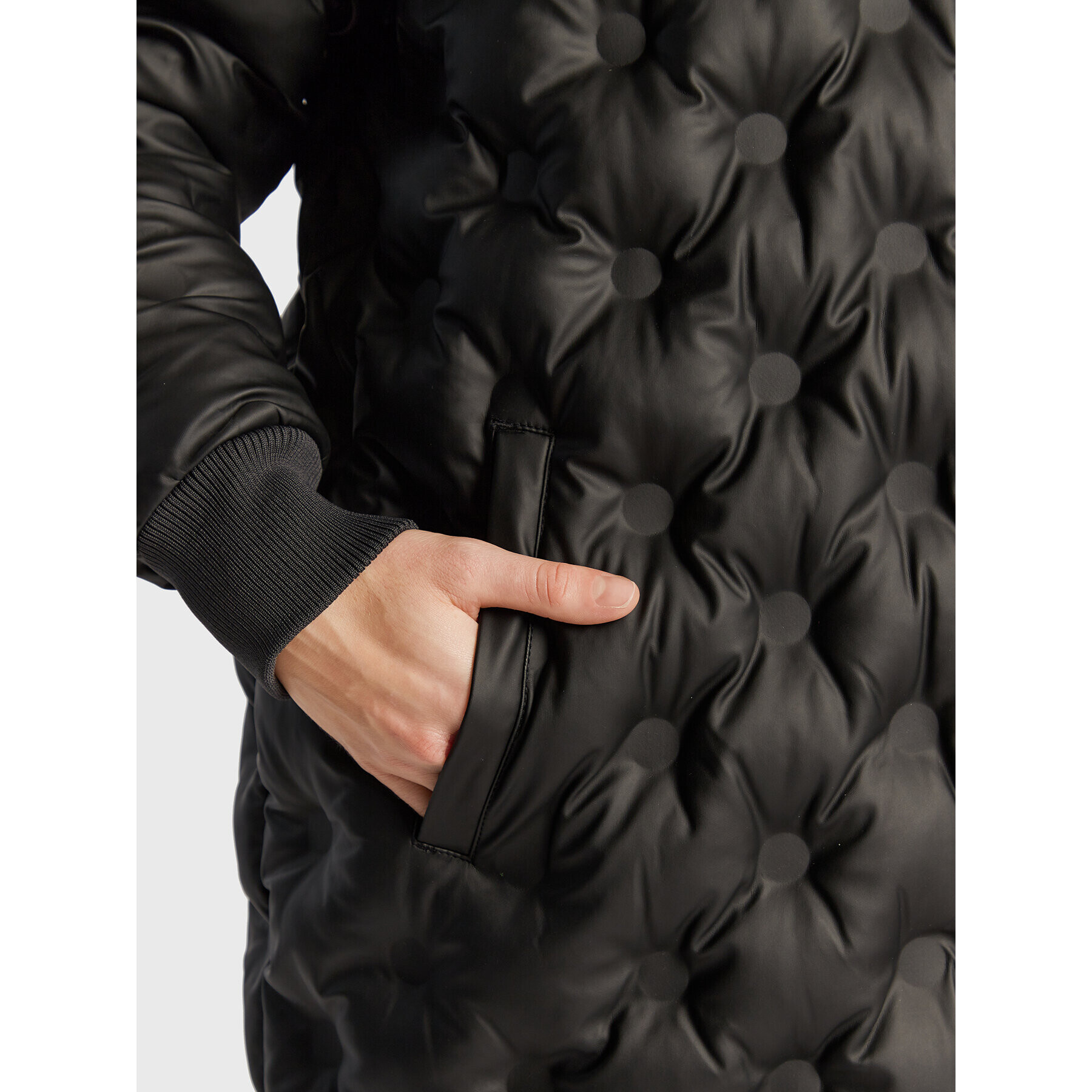Ellesse Пухено яке Rosangela SGP15904 Черен Regular Fit - Pepit.bg
