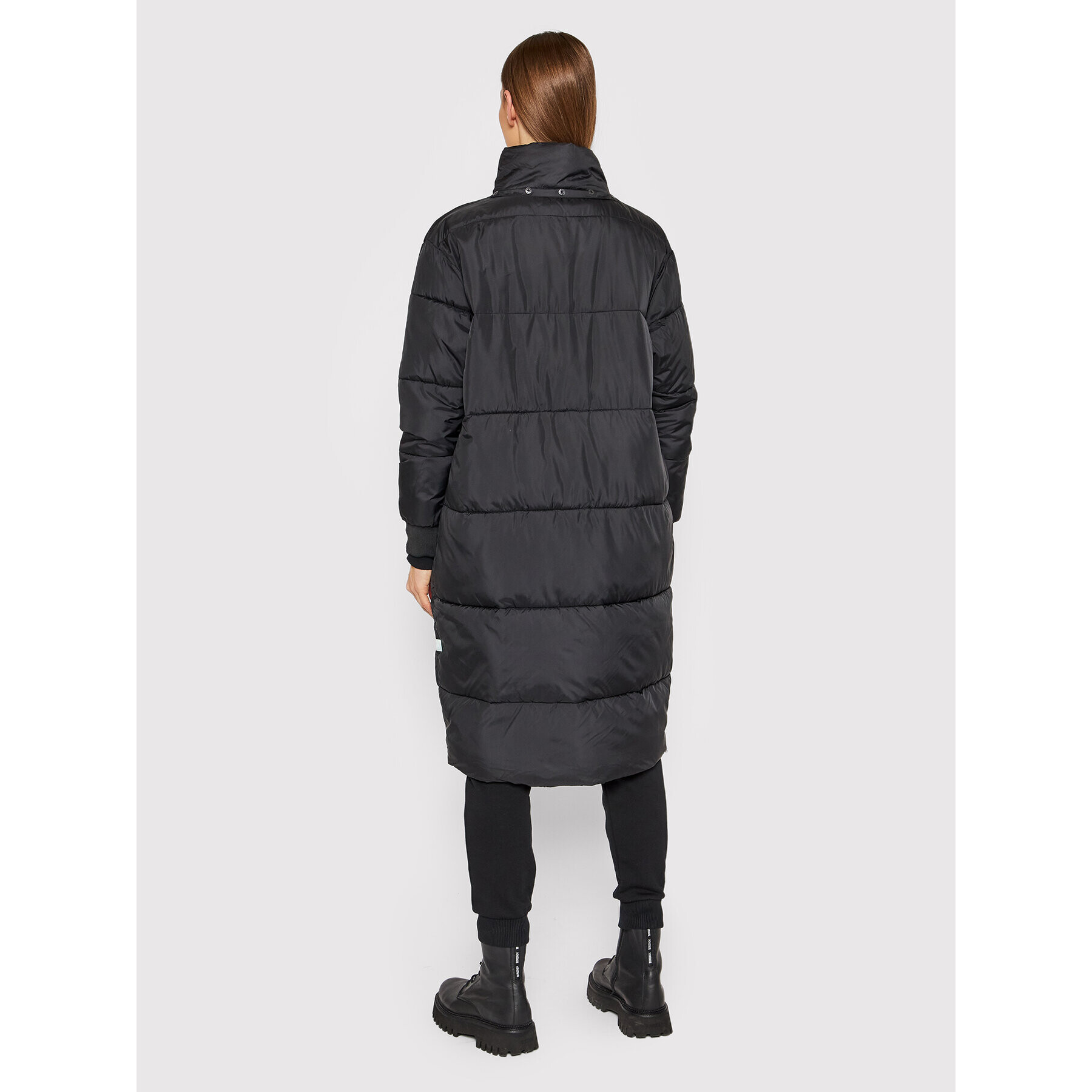 Ellesse Пухено яке Deep Padded SGL13407 Черен Regular Fit - Pepit.bg