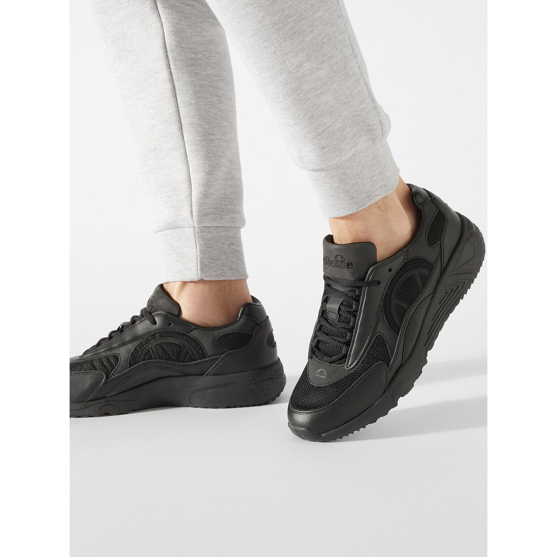 Ellesse Сникърси Duraturo Runner SHPF0501037 Черен - Pepit.bg