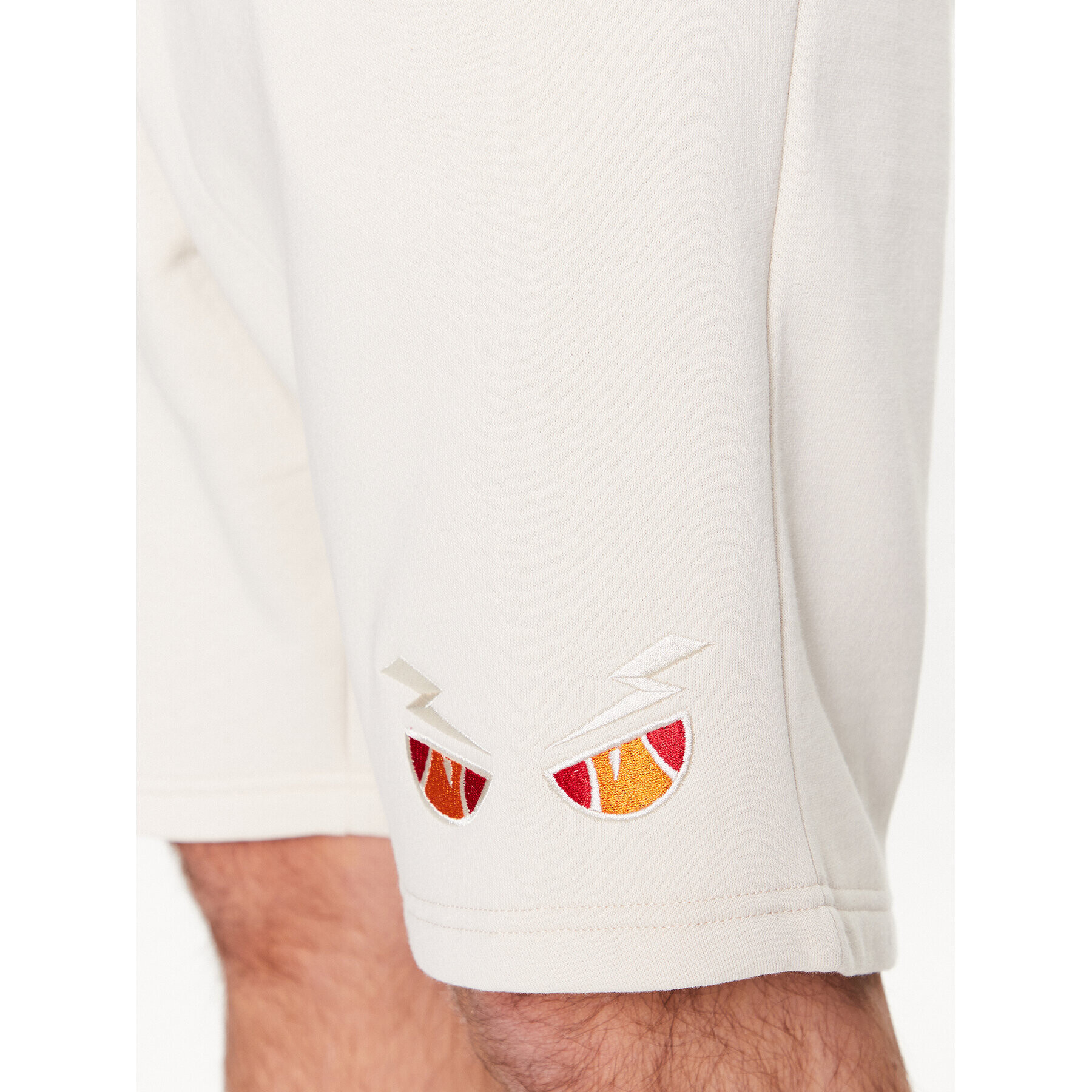 Ellesse Спортни шорти Agusto SHR18011 Бежов Regular Fit - Pepit.bg