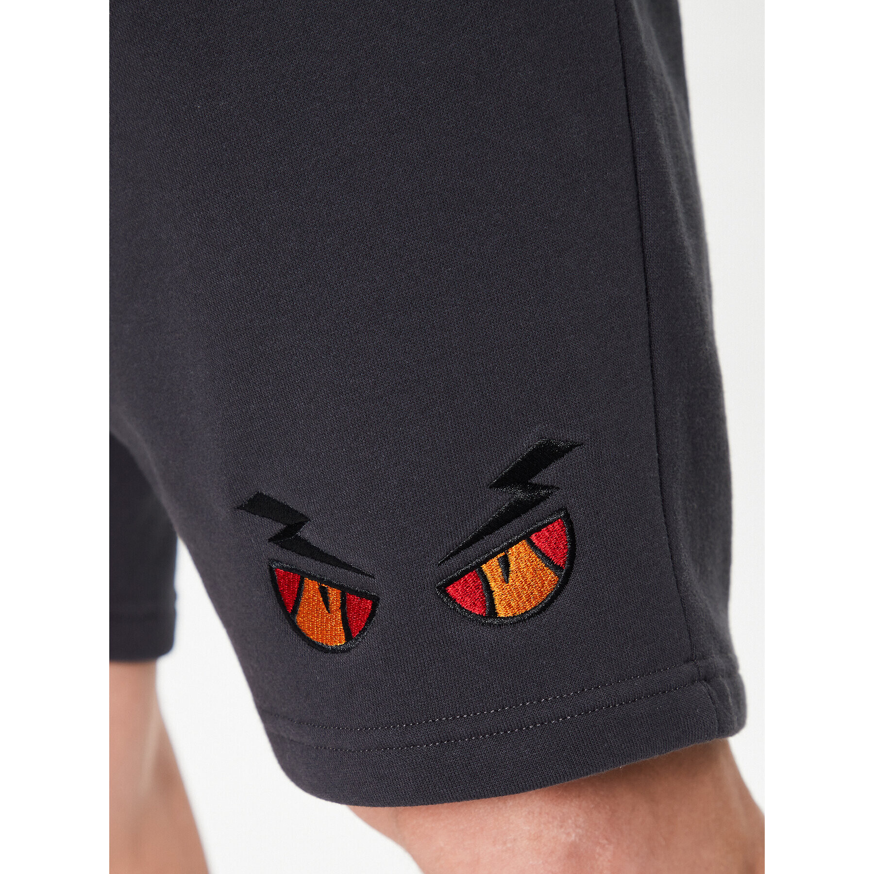Ellesse Спортни шорти Agusto SHR18011 Черен Regular Fit - Pepit.bg