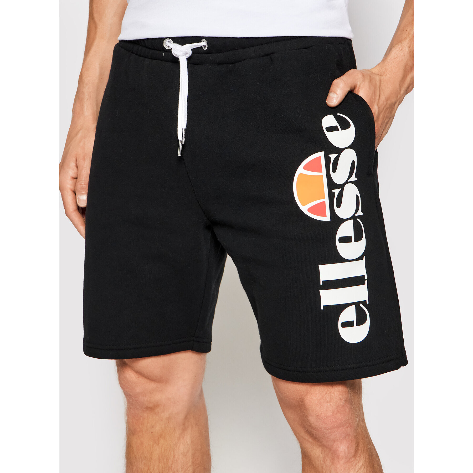 Ellesse Спортни шорти Bossini SHS08748 Черен Regular Fit - Pepit.bg