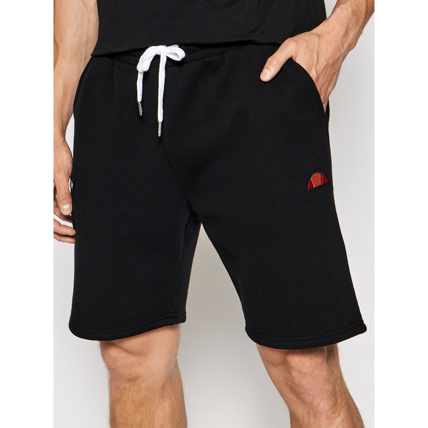 Ellesse Спортни шорти Noli SHS01894 Черен Regular Fit - Pepit.bg