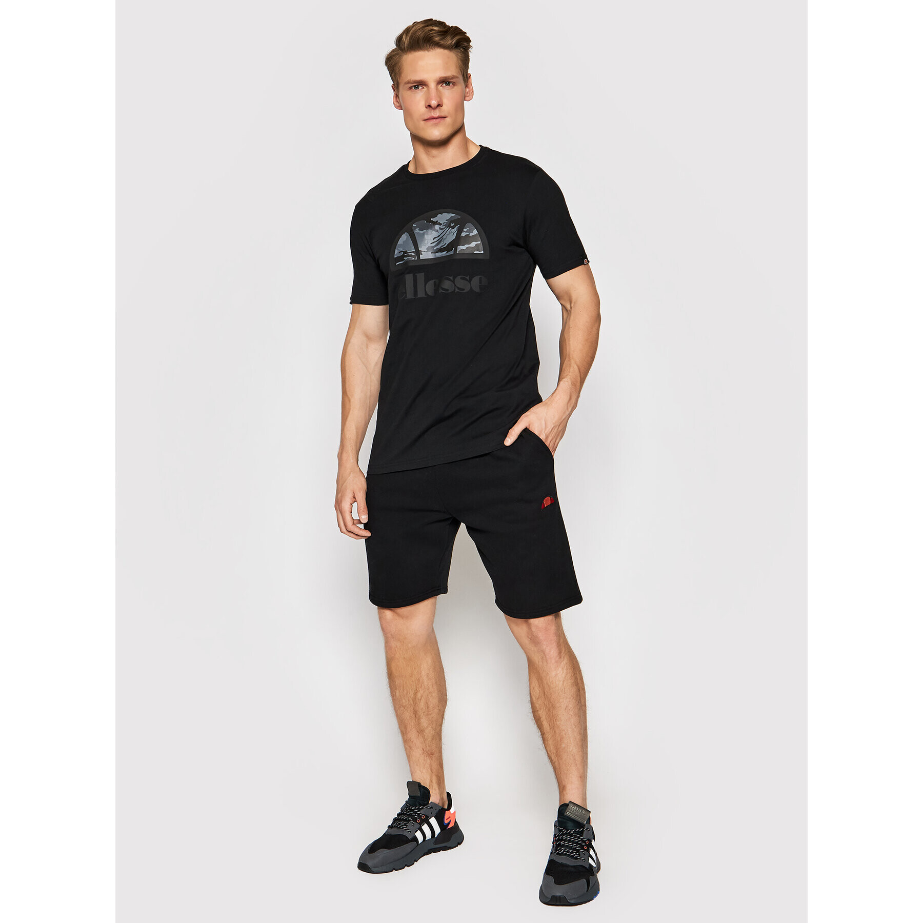 Ellesse Спортни шорти Noli SHS01894 Черен Regular Fit - Pepit.bg