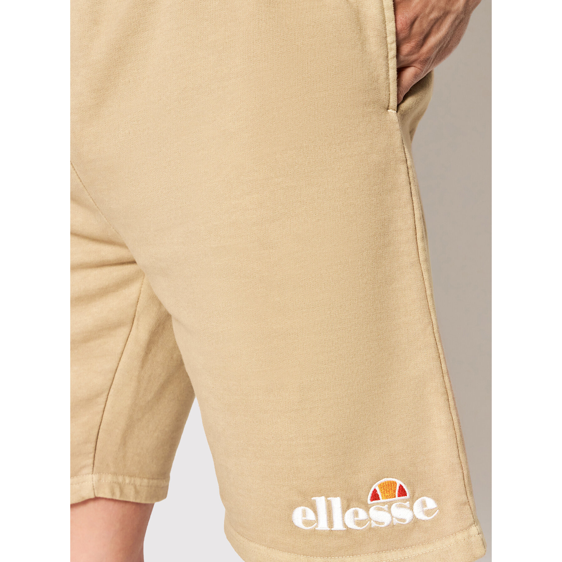 Ellesse Спортни шорти Rubia SHM13146 Кафяв Regular Fit - Pepit.bg