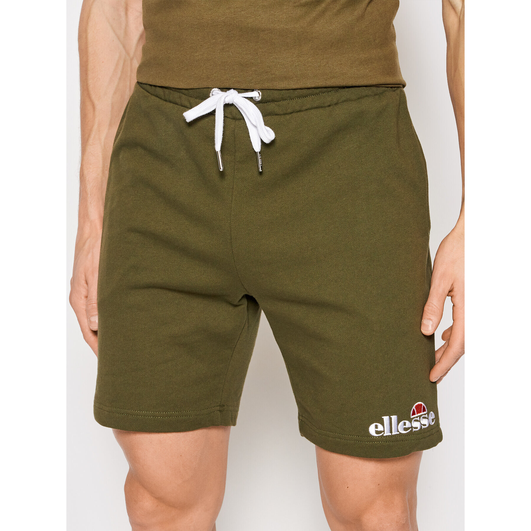 Ellesse Спортни шорти Silvan SHF09162 Зелен Regular Fit - Pepit.bg