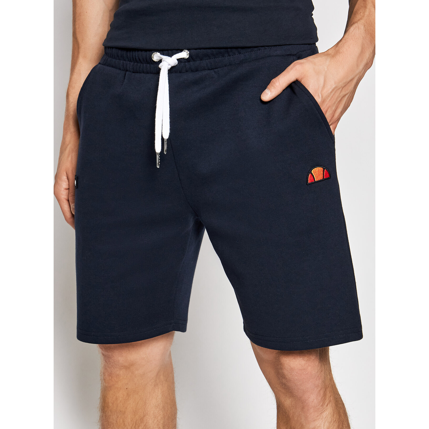 Ellesse Спортни шорти Sydney SHC07443 Тъмносин Regular Fit - Pepit.bg