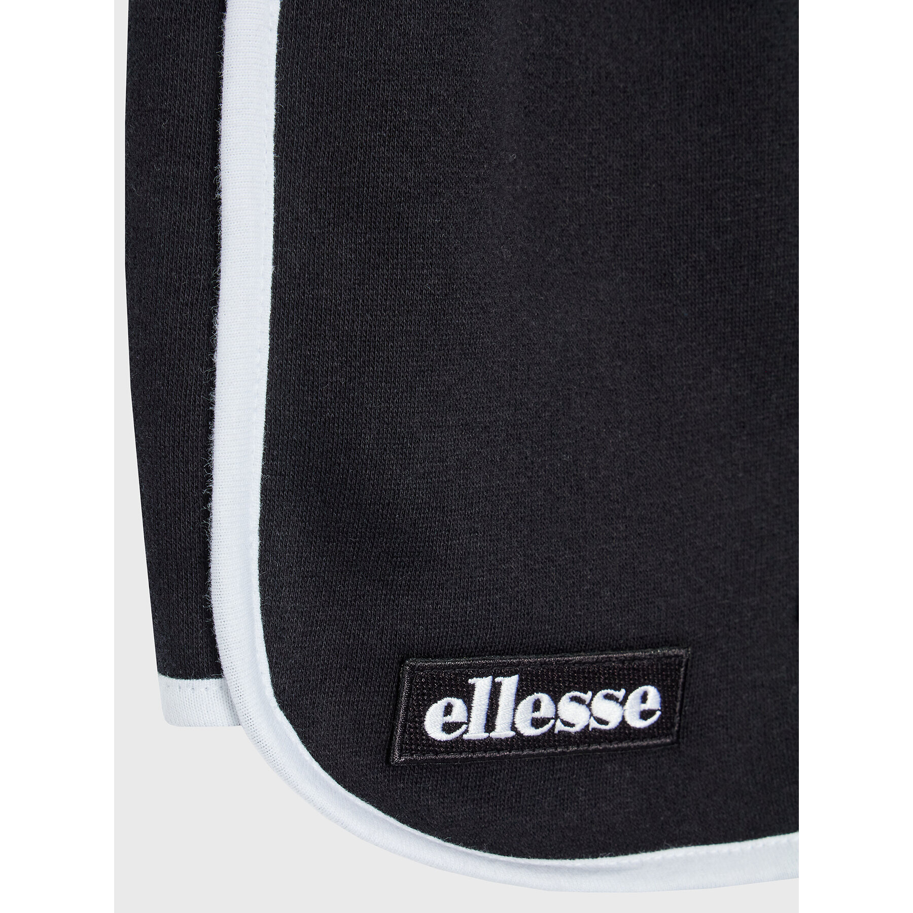 Ellesse Спортни шорти Victena S4E08601 Черен Regular Fit - Pepit.bg