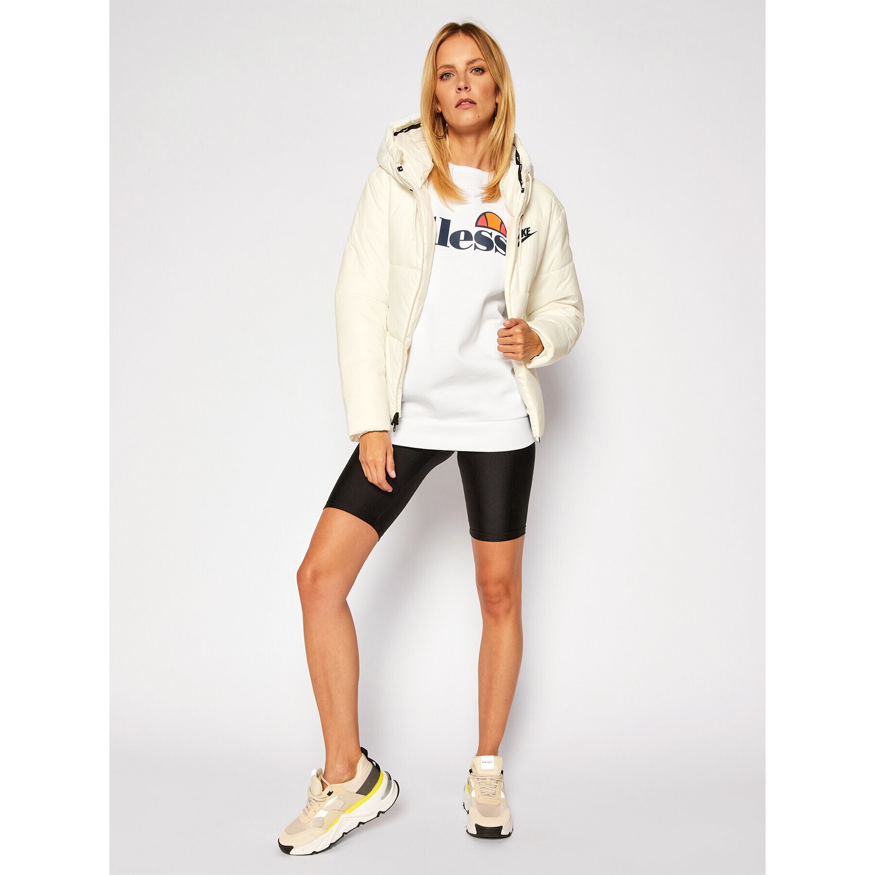 Ellesse Суитшърт Agata SGS03238 Бял Regular Fit - Pepit.bg