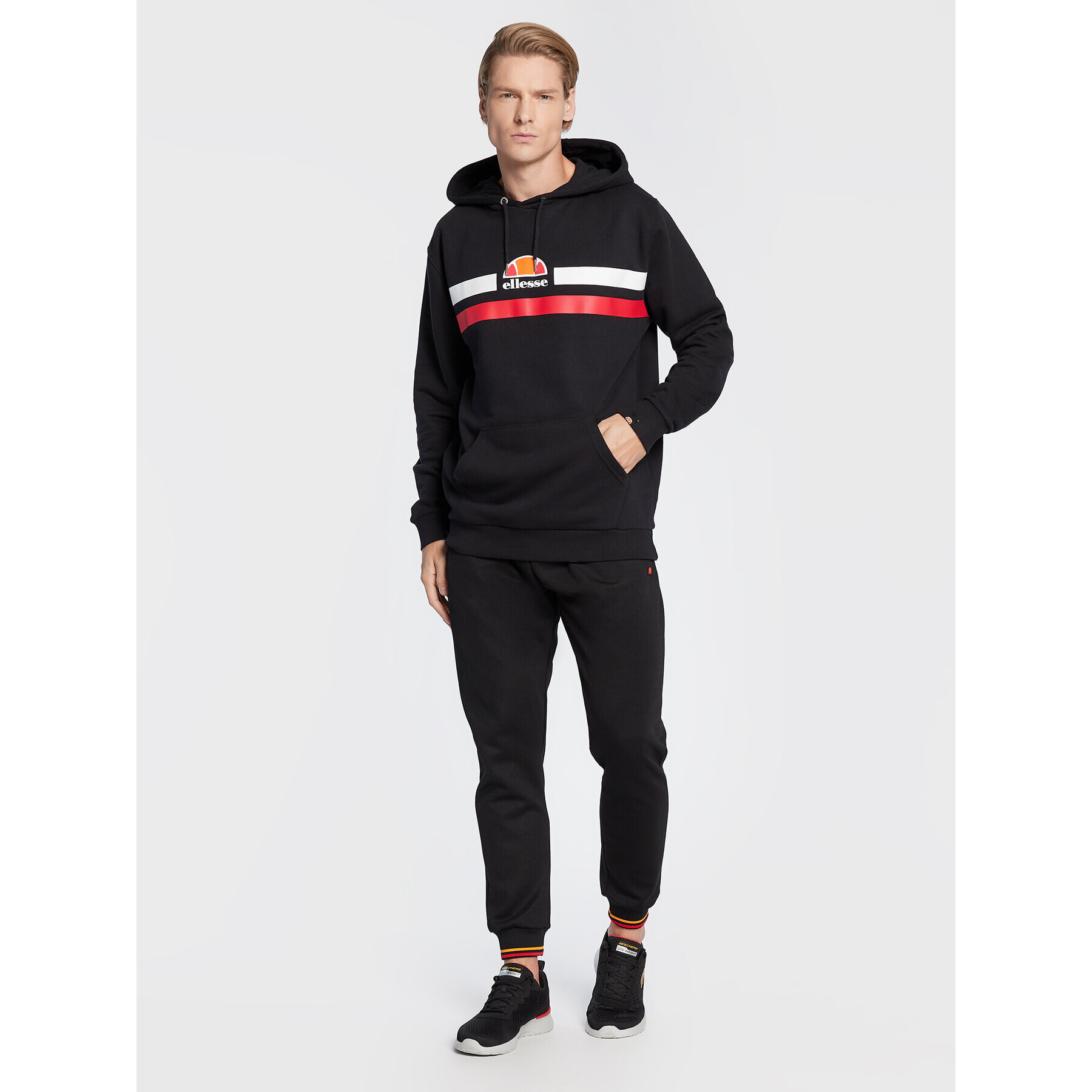 Ellesse Суитшърт Alroni SHM13709 Черен Regular Fit - Pepit.bg