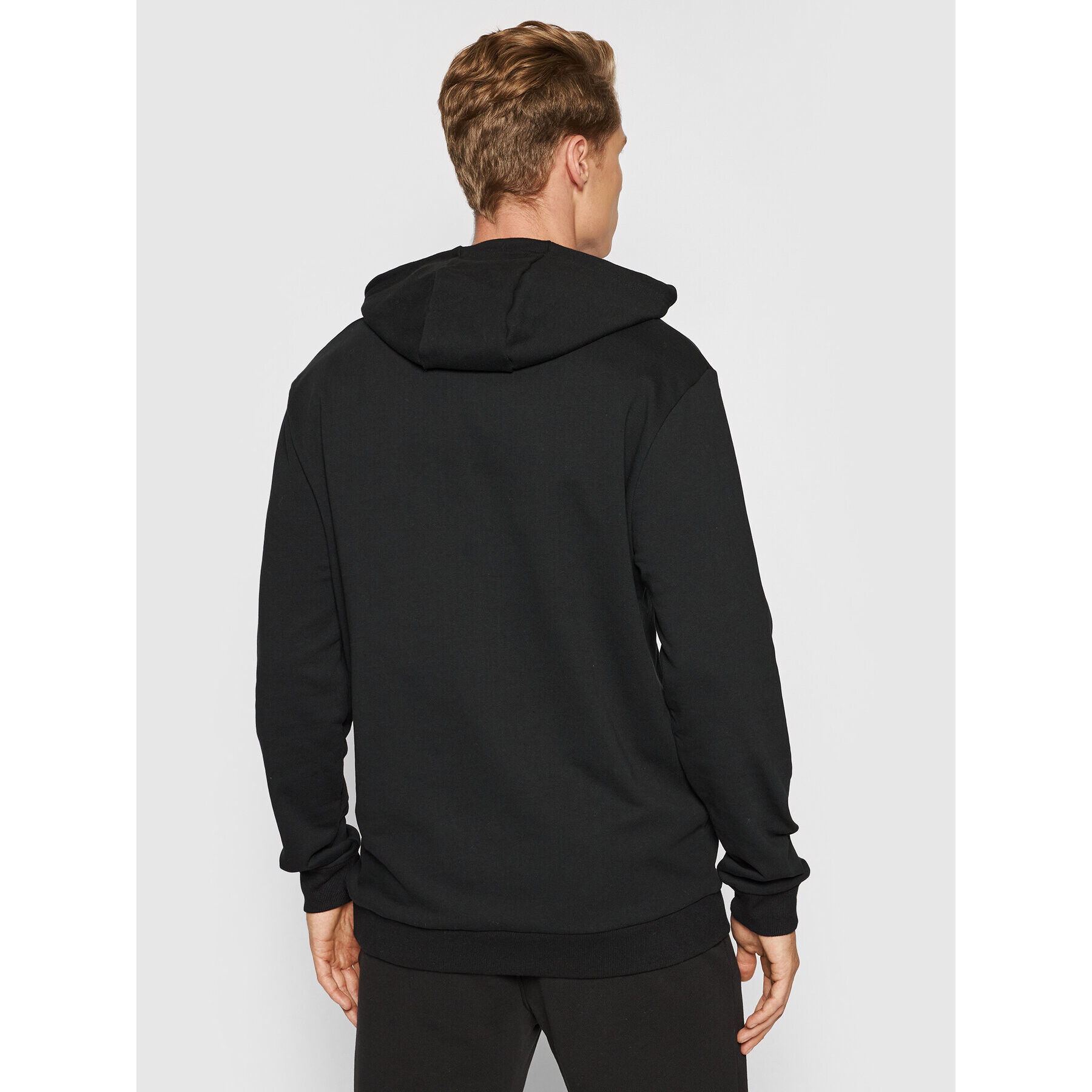 Ellesse Суитшърт Ferrer SHK13288 Черен Regular Fit - Pepit.bg
