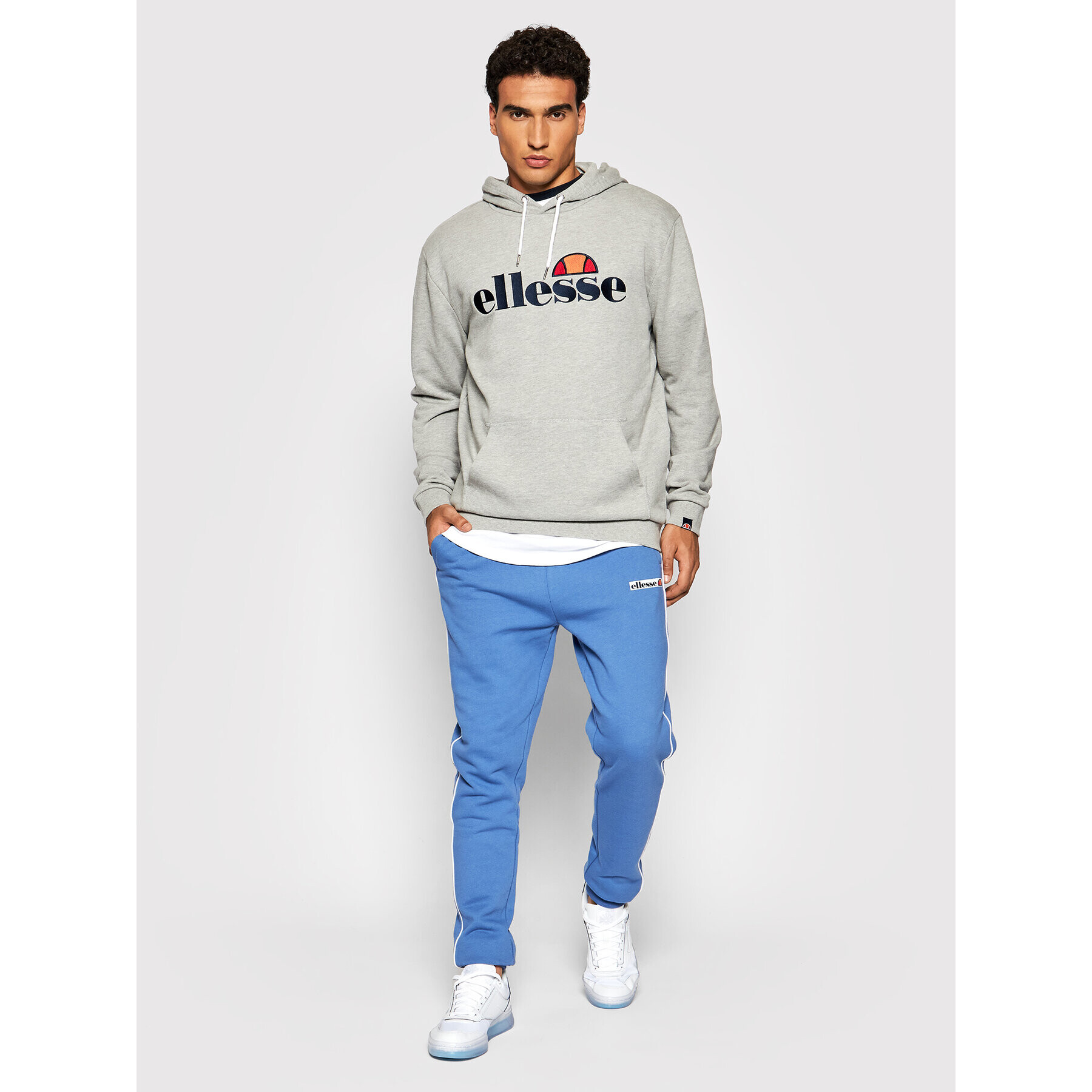 Ellesse Суитшърт Ferrer SHK13288 Сив Regular Fit - Pepit.bg