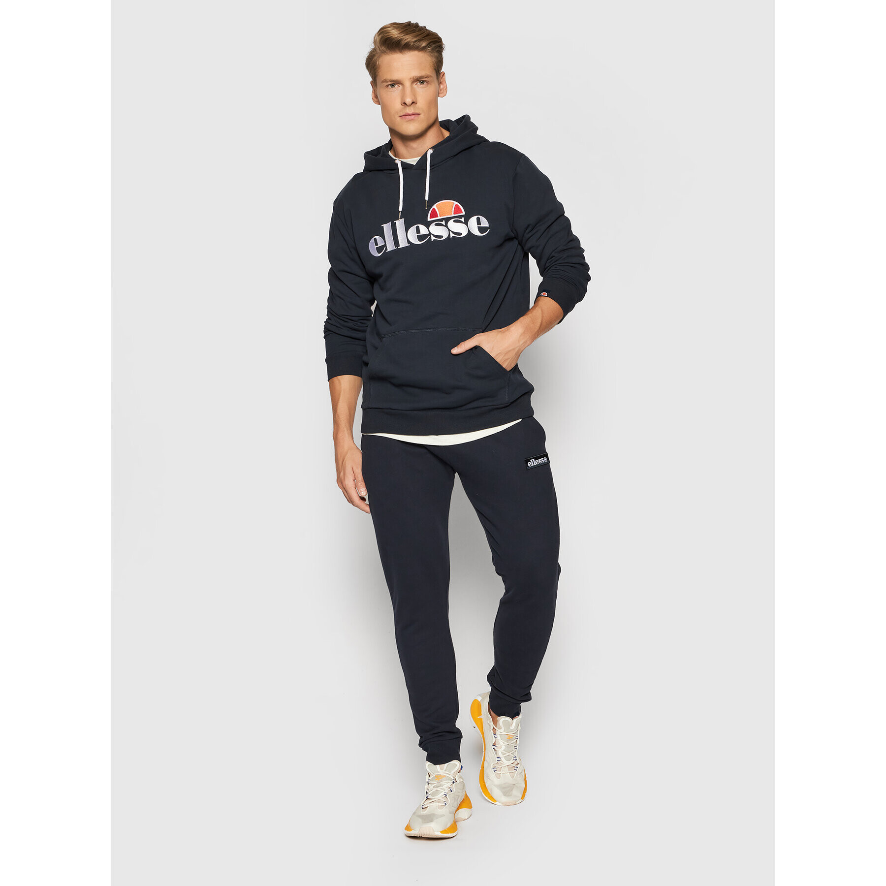 Ellesse Суитшърт Ferrer SHK13288 Тъмносин Regular Fit - Pepit.bg