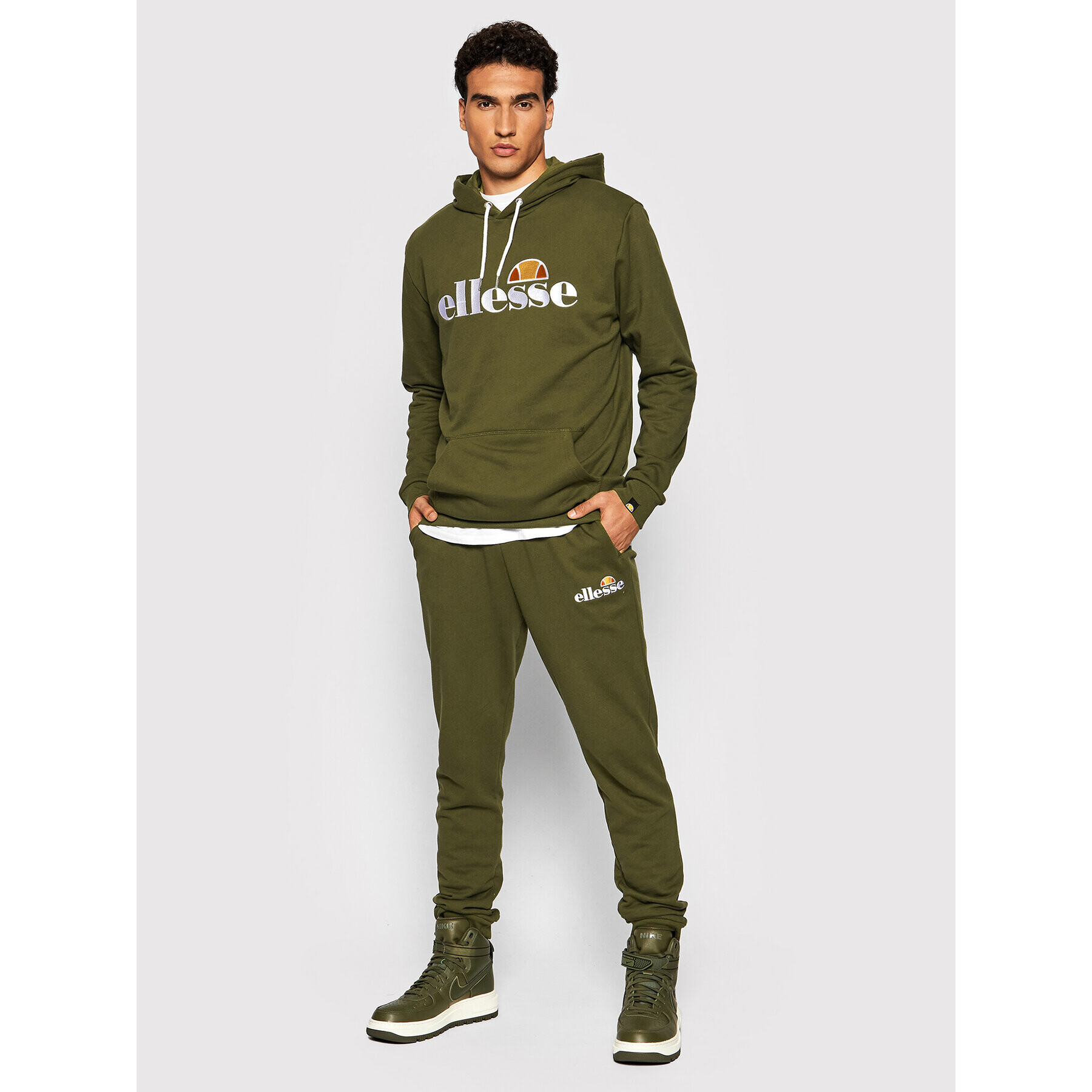 Ellesse Суитшърт Ferrer SHK13288 Зелен Regular Fit - Pepit.bg