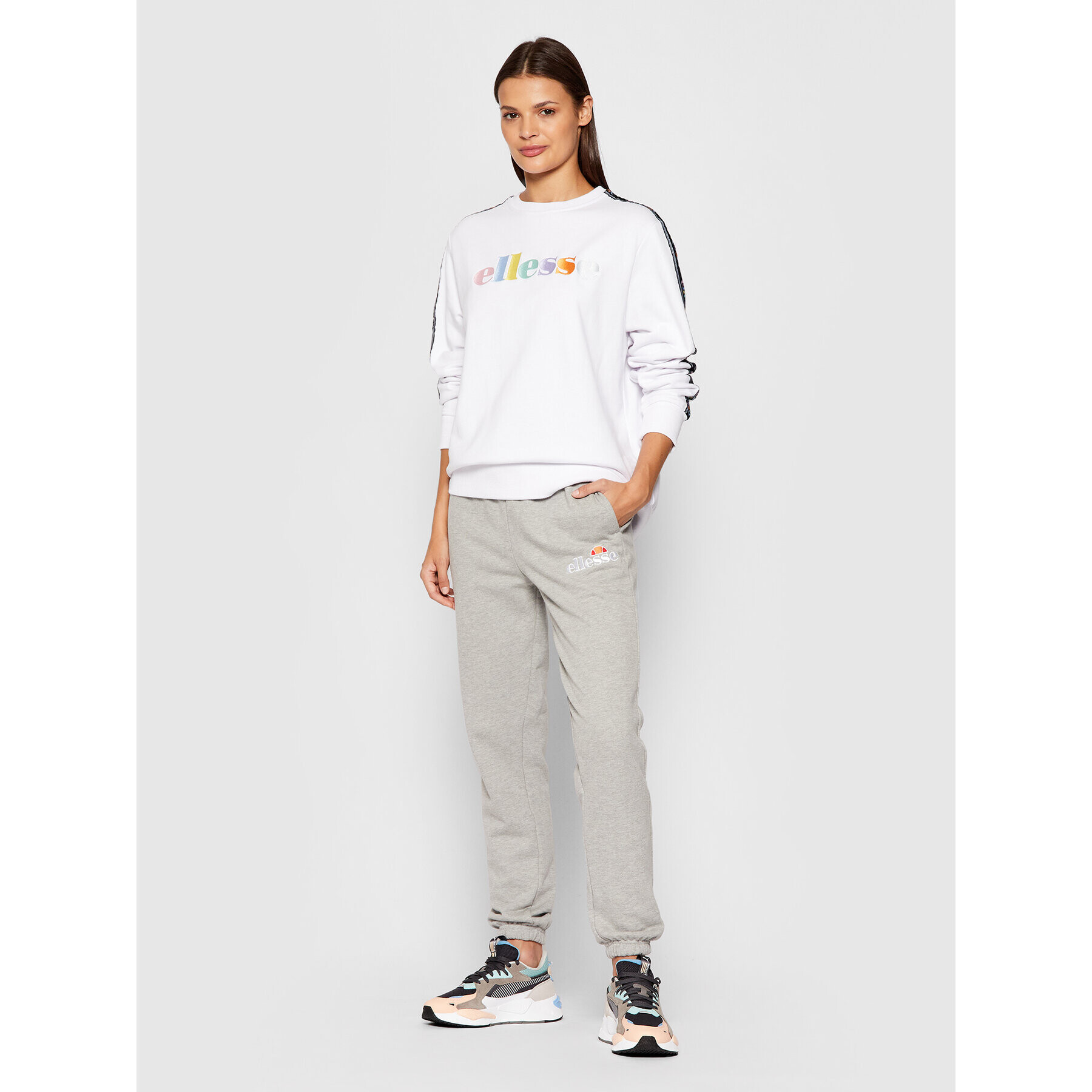 Ellesse Суитшърт Ginny SGK07270 Бял Regular Fit - Pepit.bg