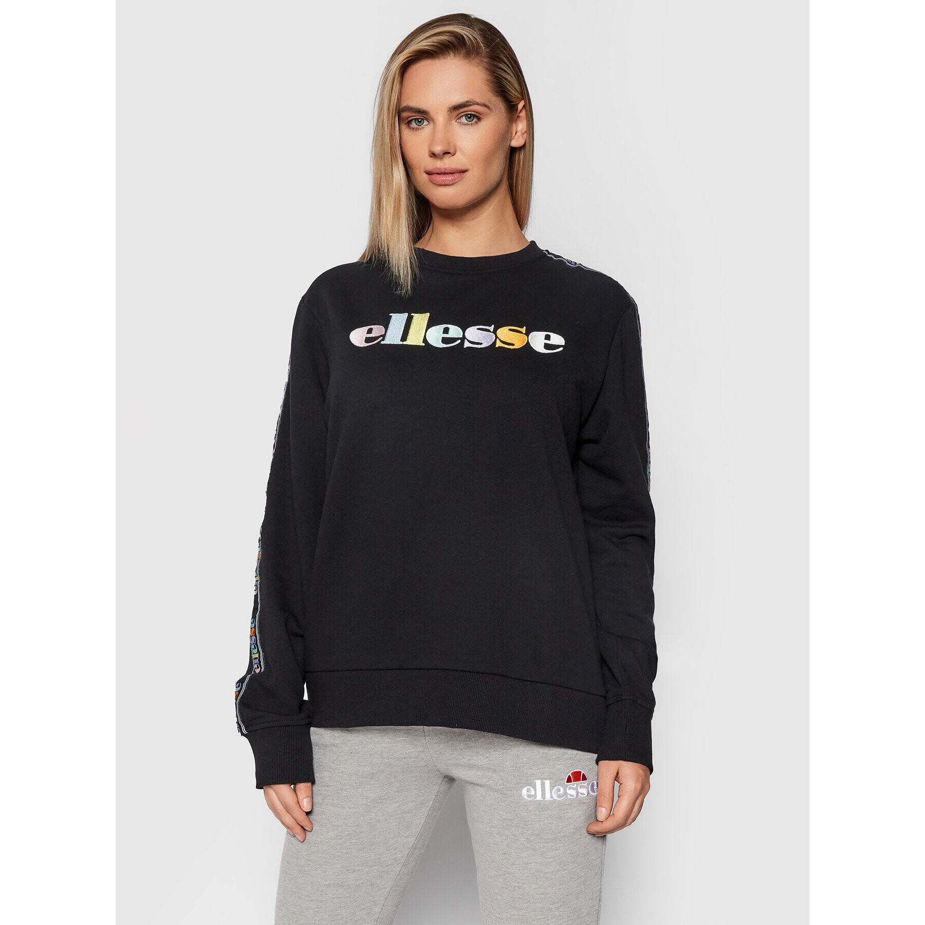 Ellesse Суитшърт Ginny SGK07270 Черен Regular Fit - Pepit.bg