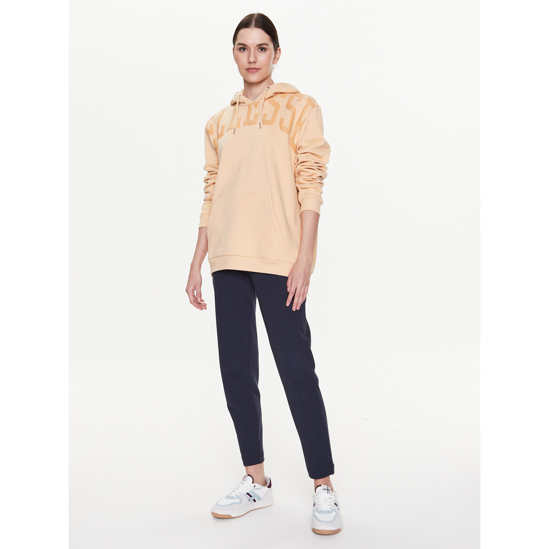 Ellesse Суитшърт Huffo SGR17861 Оранжев Relaxed Fit - Pepit.bg