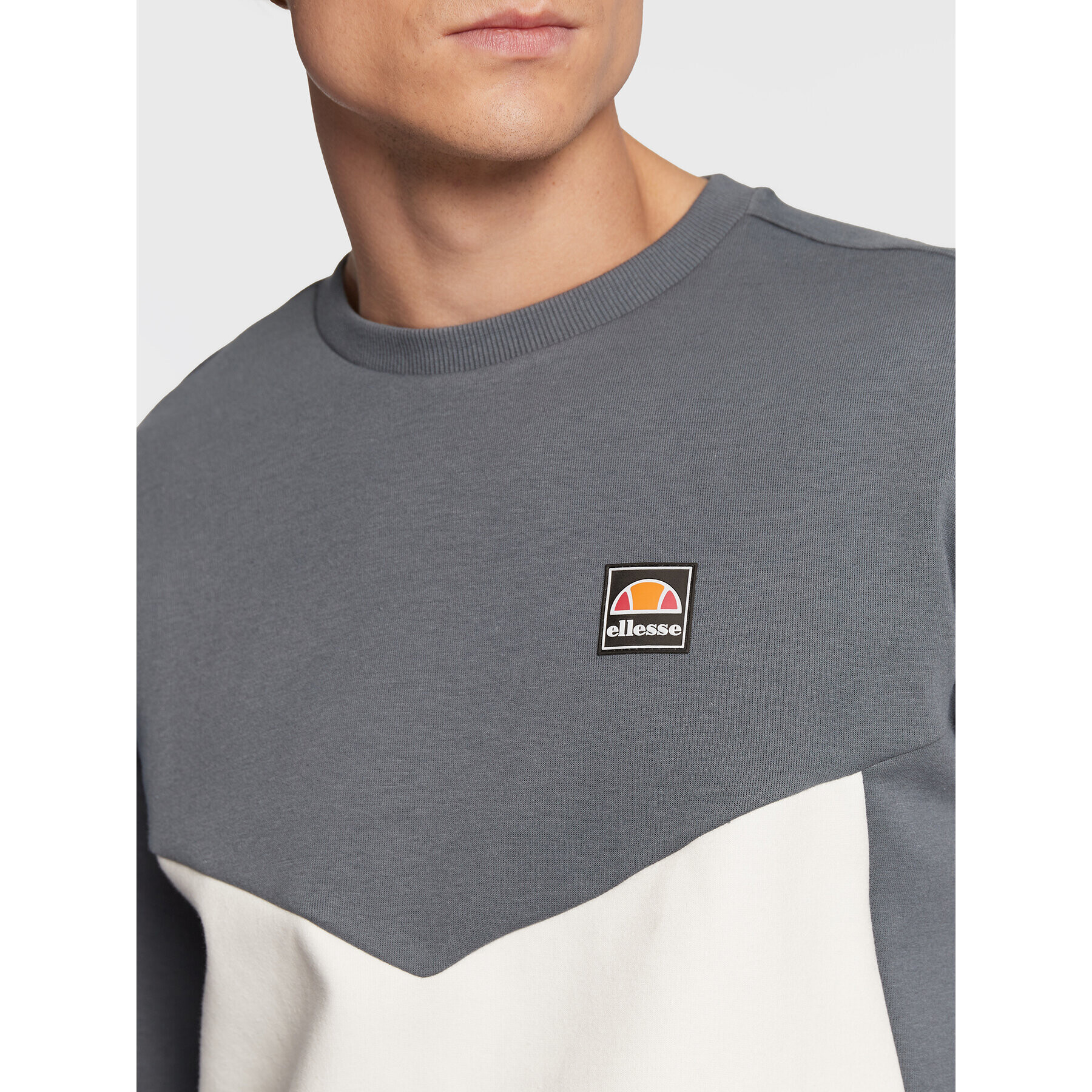 Ellesse Суитшърт Mount SHP16694 Син Regular Fit - Pepit.bg