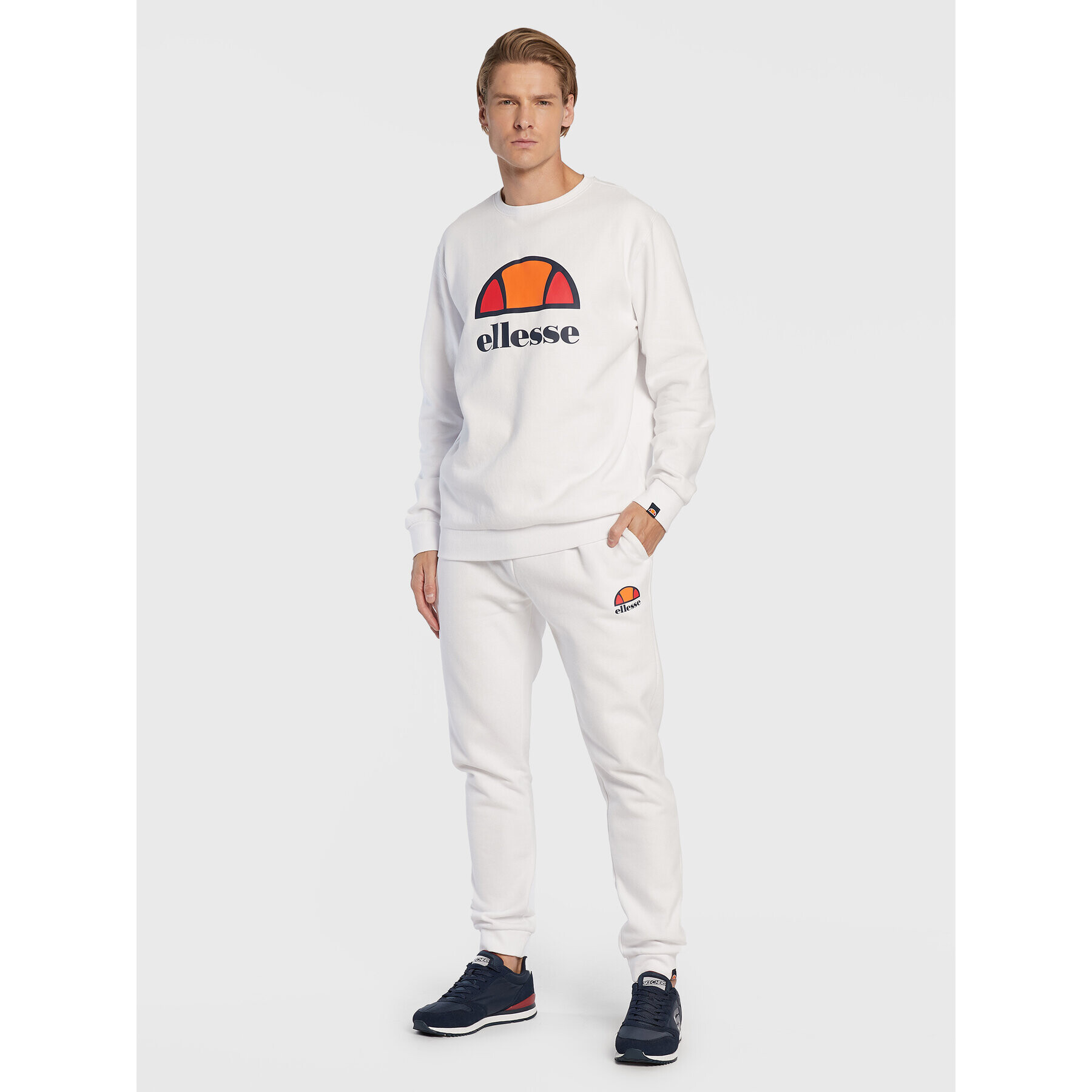 Ellesse Суитшърт Perc SXG12638 Бял Regular Fit - Pepit.bg