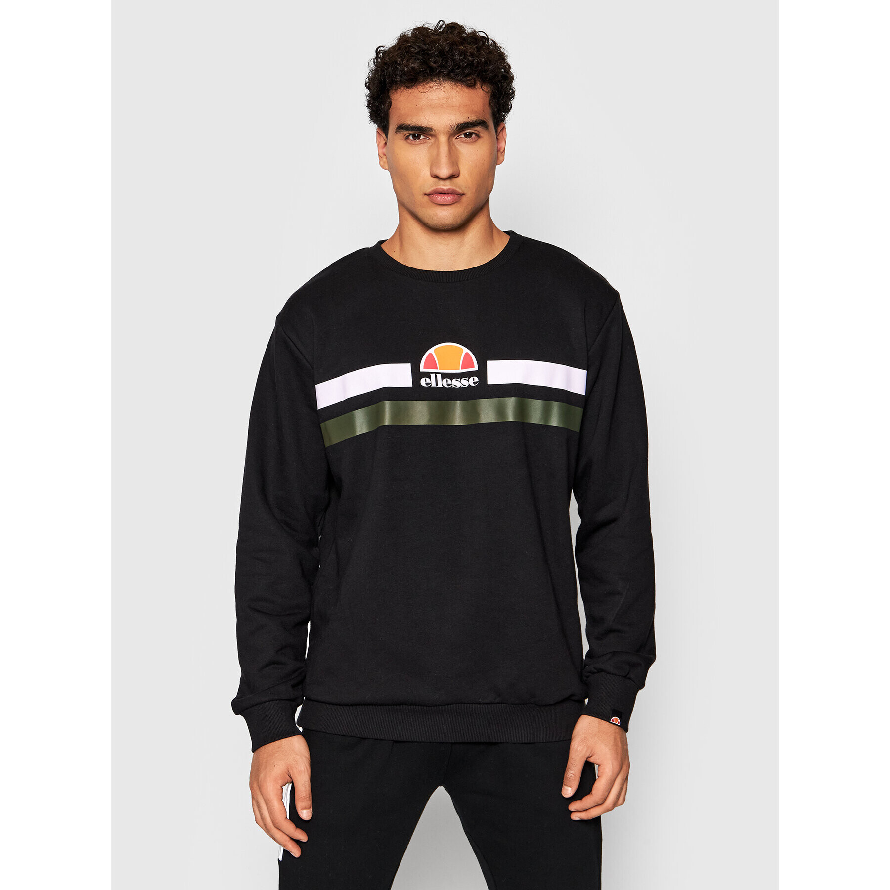 Ellesse Суитшърт Prella SHK13165 Черен Regular Fit - Pepit.bg