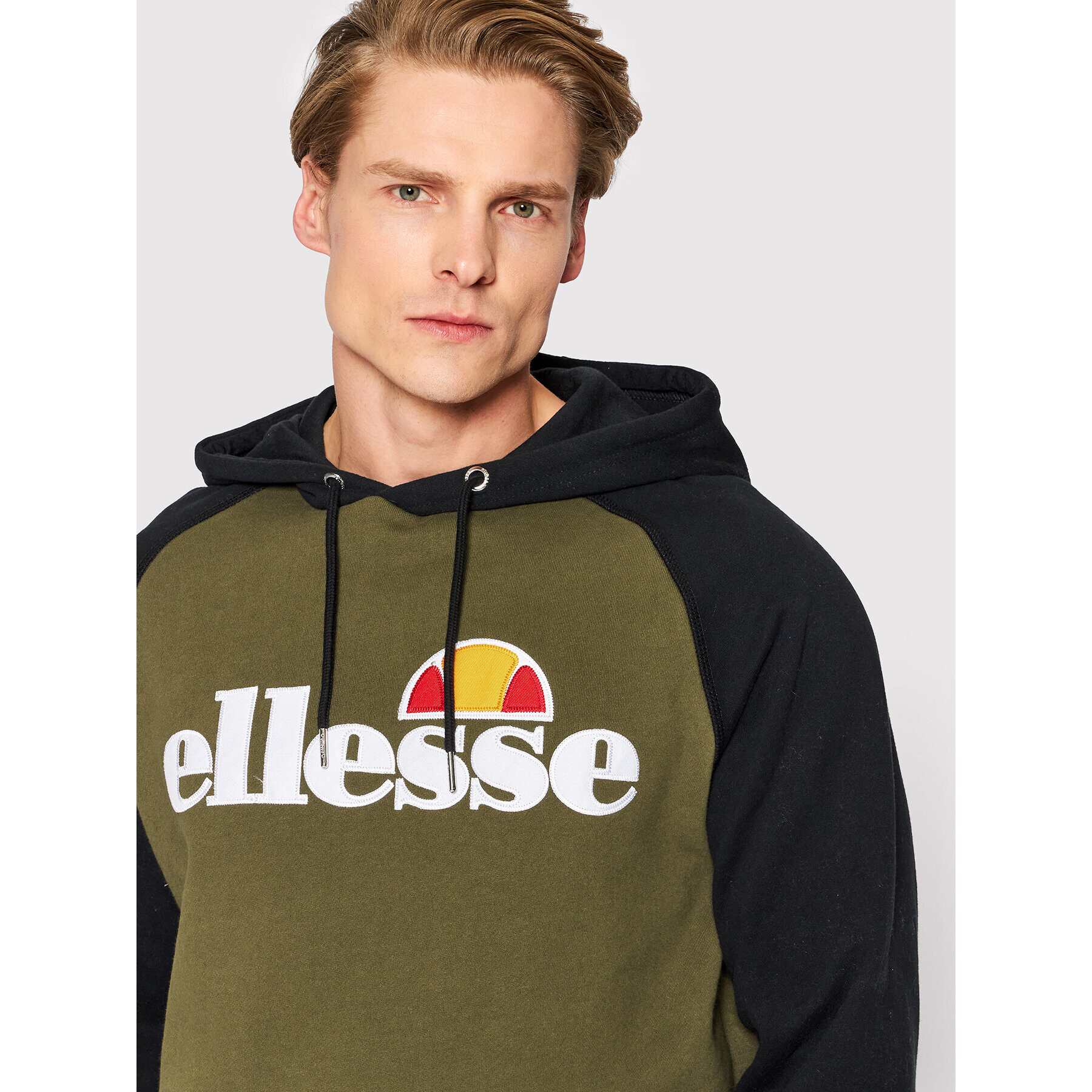 Ellesse Суитшърт Taliamento SHM07394 Каки Regular Fit - Pepit.bg