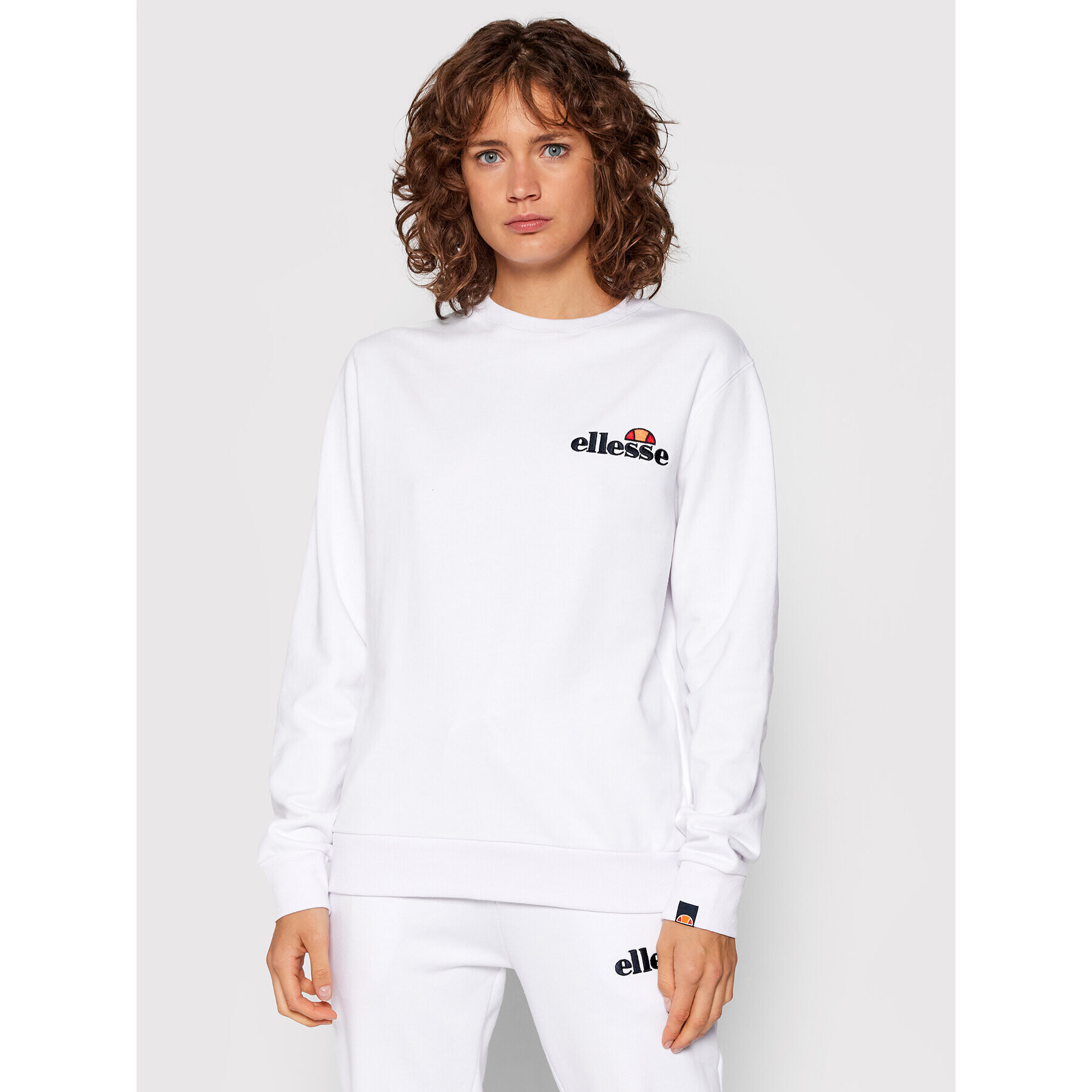 Ellesse Суитшърт Triome SGS08847 Бял Regular Fit - Pepit.bg