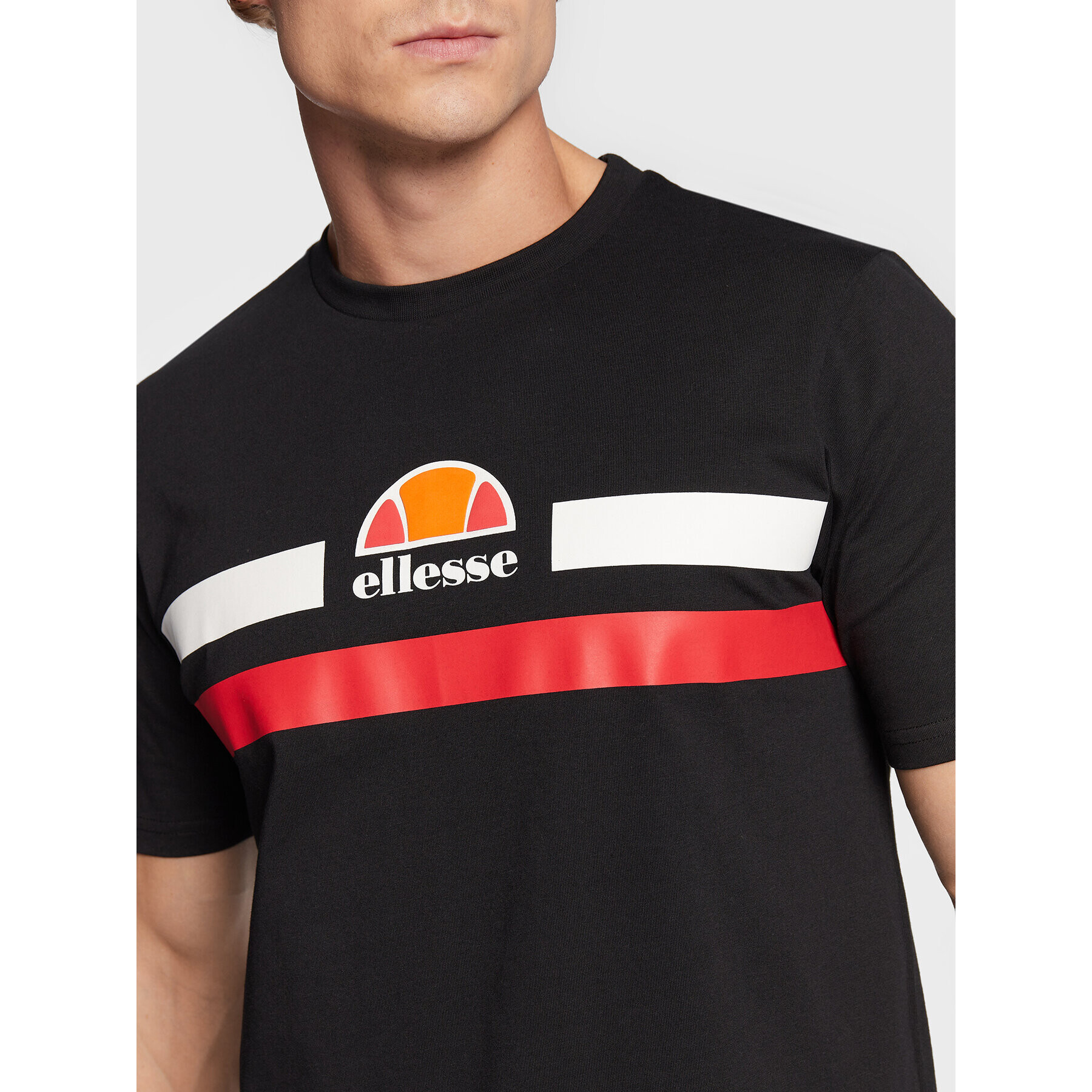 Ellesse Тишърт Aprel SHM06453 Черен Regular Fit - Pepit.bg