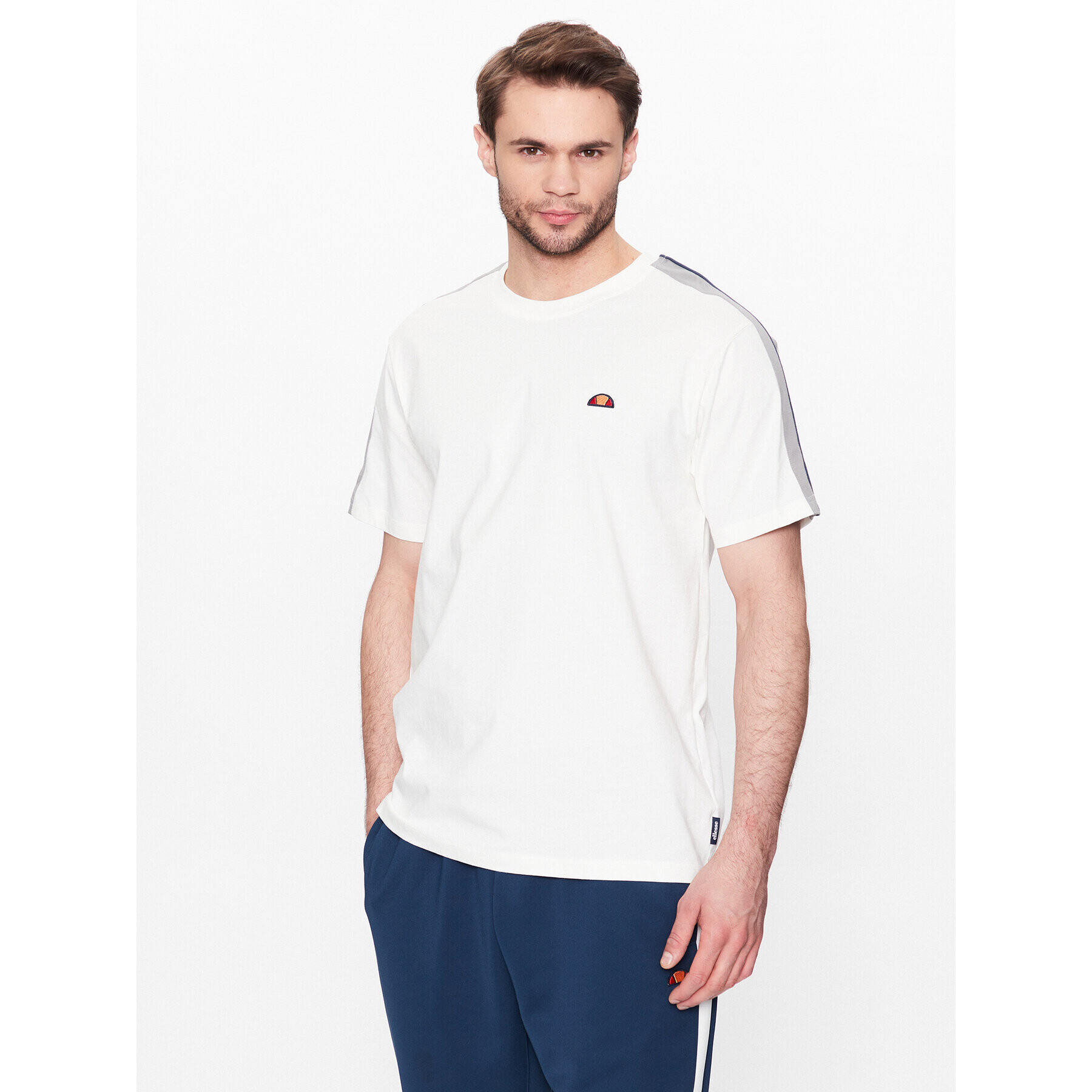 Ellesse Тишърт Capurso SHR17439 Бял Regular Fit - Pepit.bg