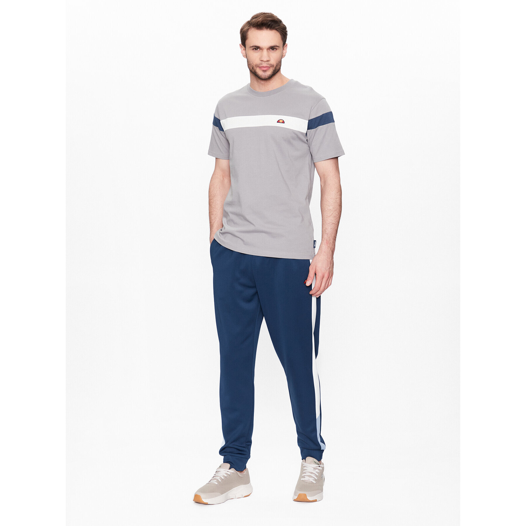 Ellesse Тишърт Caserio SHR17433 Сив Regular Fit - Pepit.bg