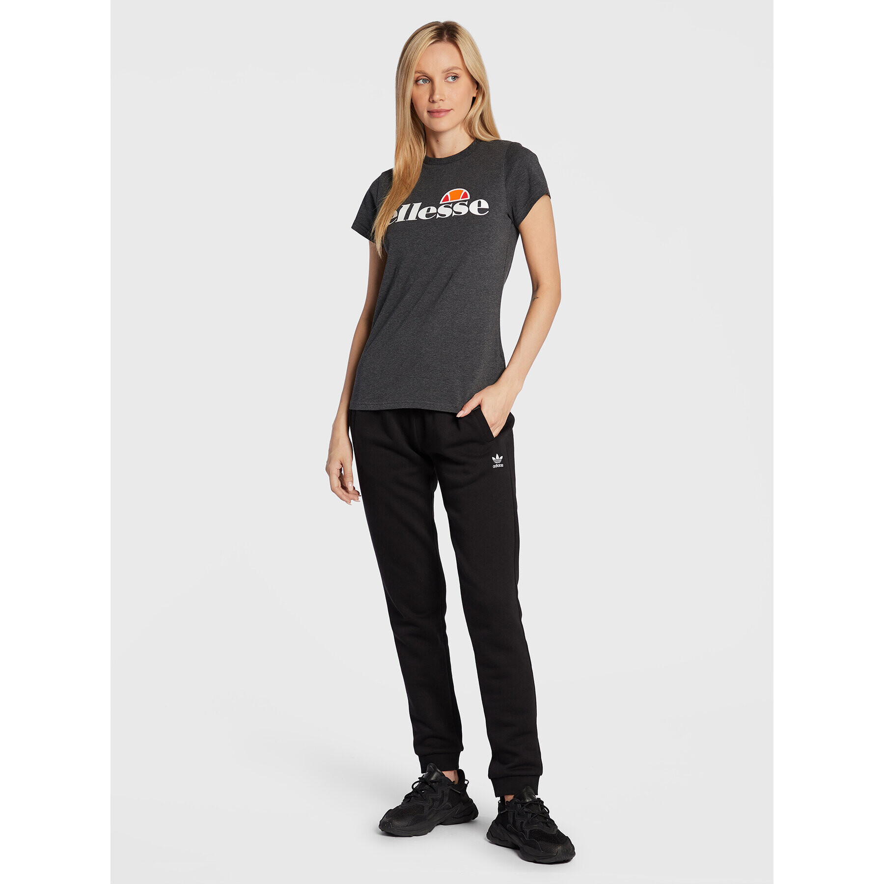 Ellesse Тишърт Hayes SGK11399 Сив Regular Fit - Pepit.bg