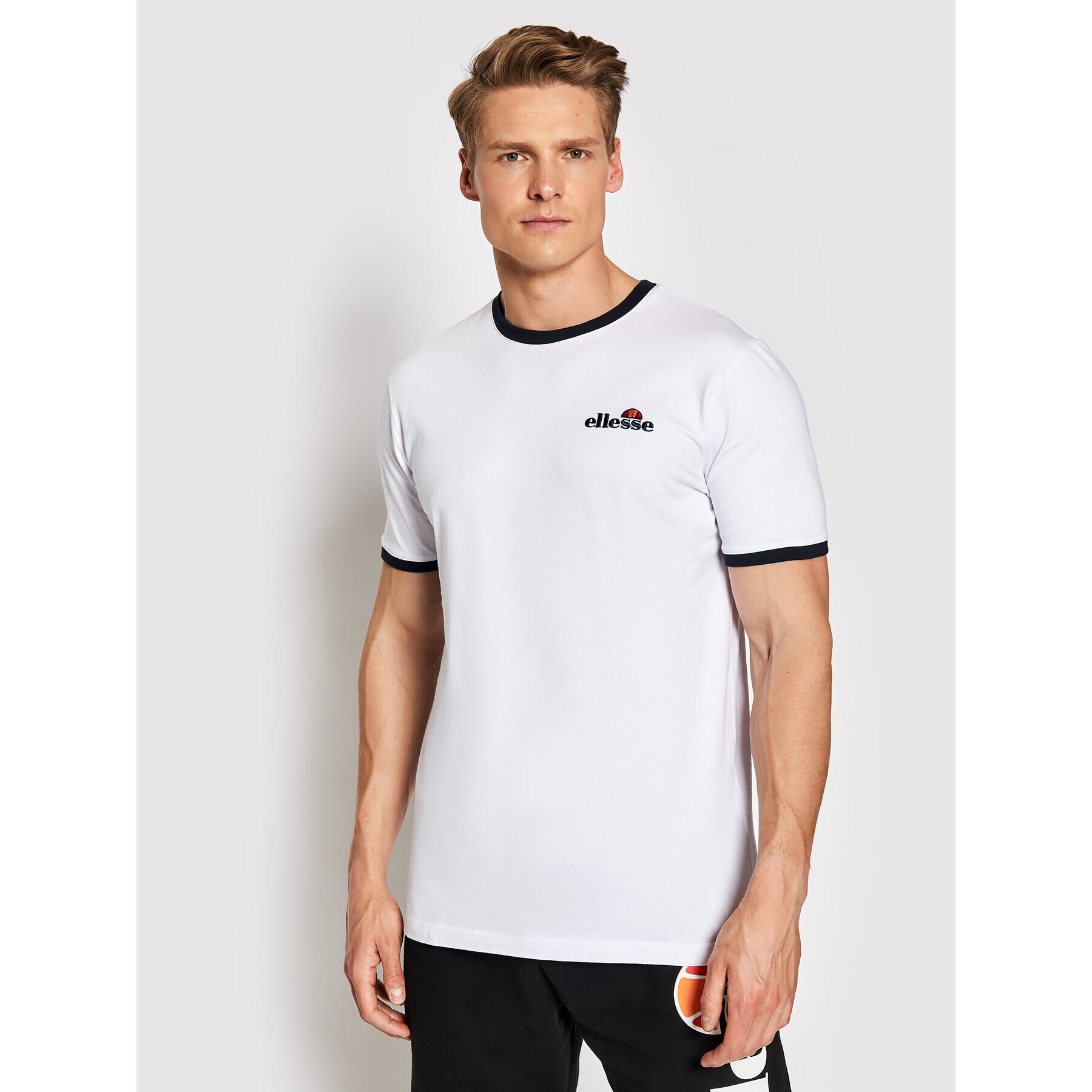 Ellesse Тишърт Meduno SHI10164 Бял Regular Fit - Pepit.bg