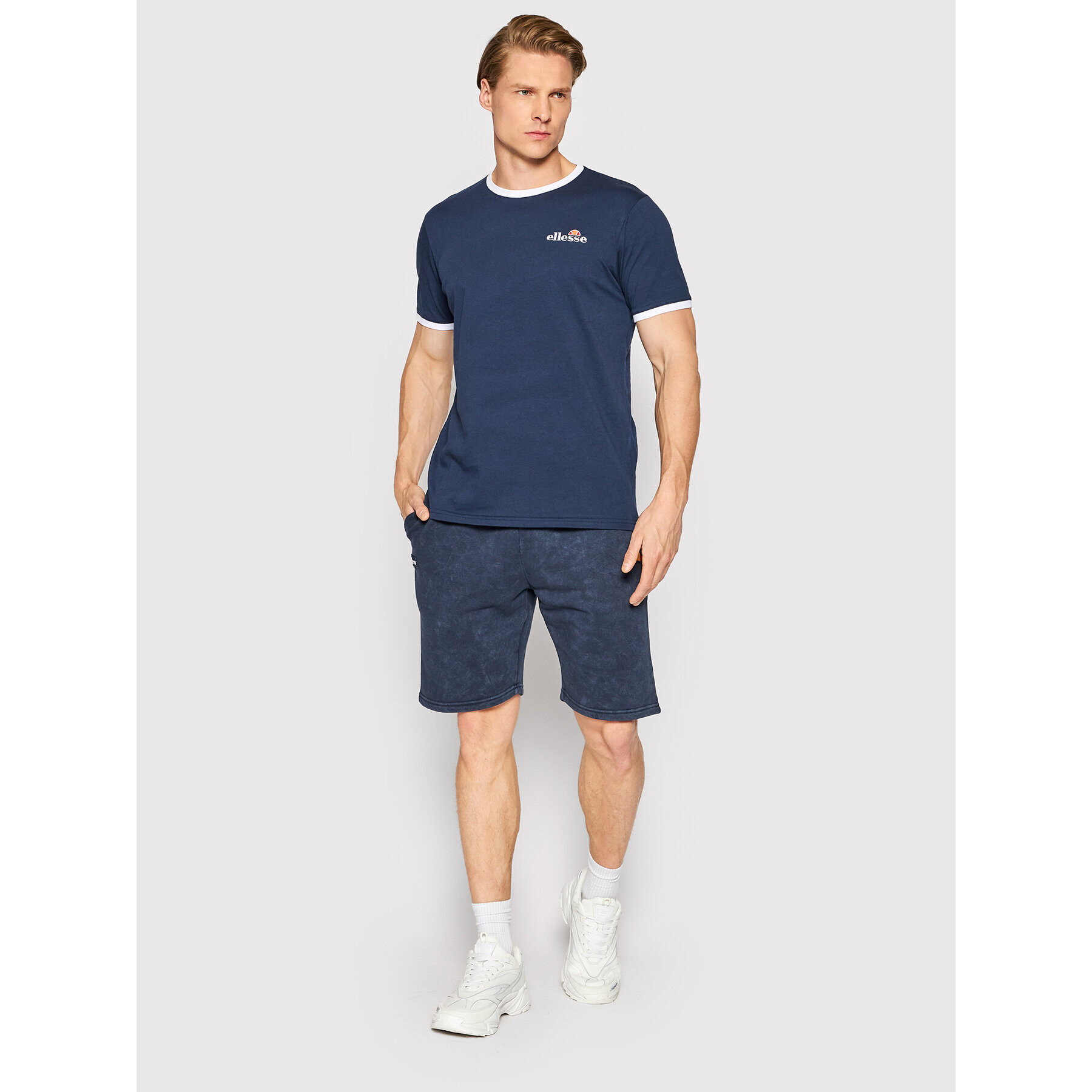 Ellesse Тишърт Meduno SHL10164 Тъмносин Regular Fit - Pepit.bg