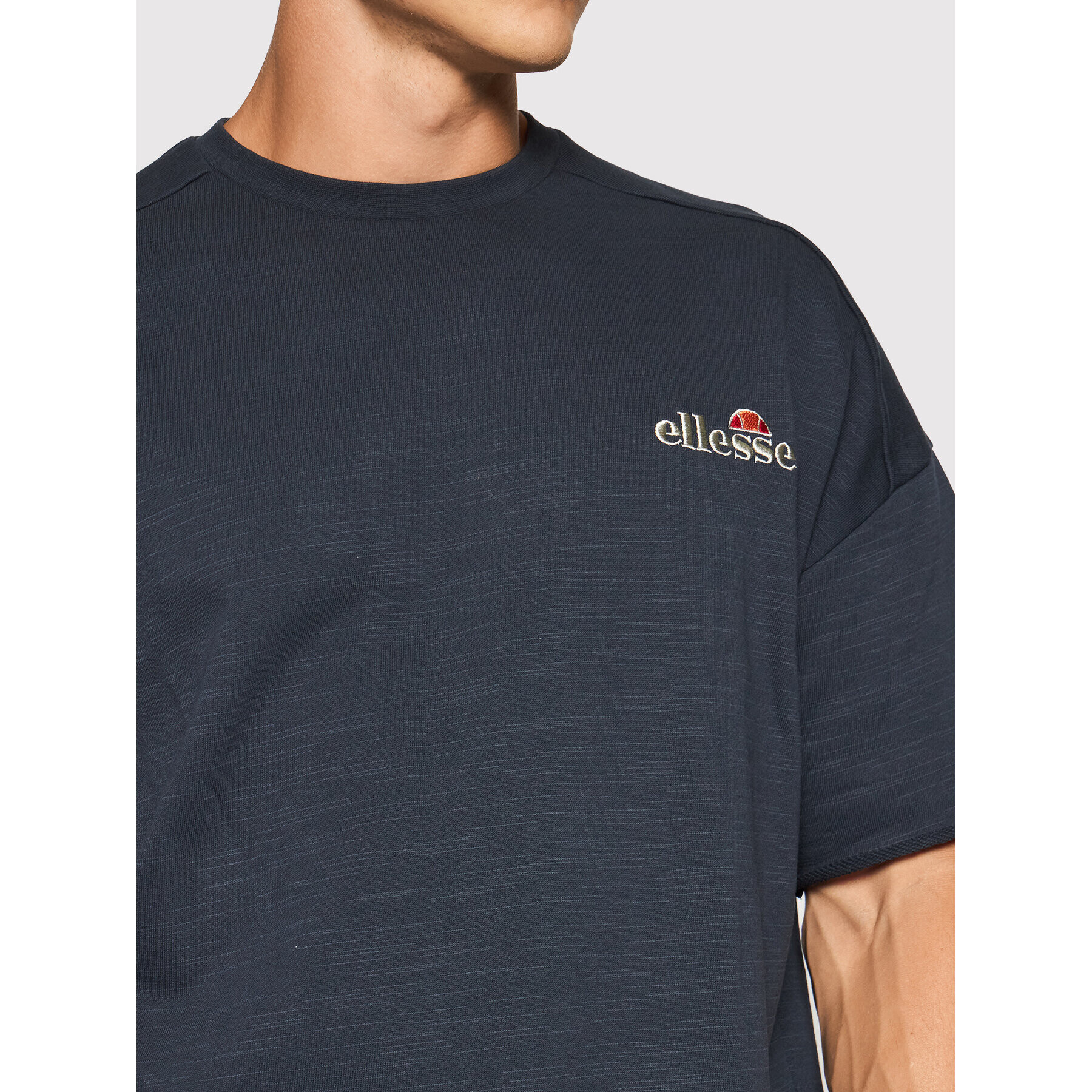 Ellesse Тишърт Smetilla SHJ11946 Тъмносин Relaxed Fit - Pepit.bg