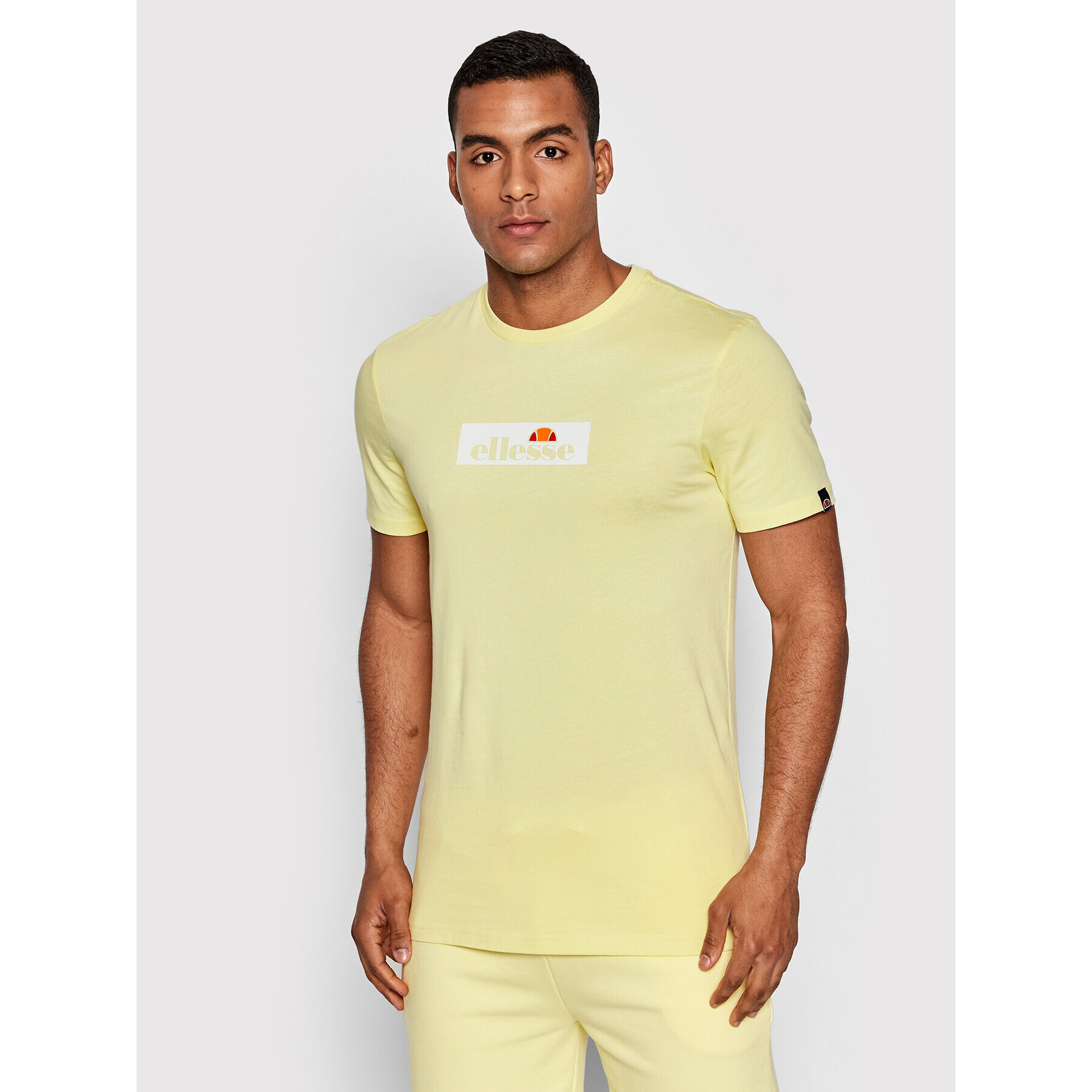 Ellesse Тишърт Tilanis SHN15201 Жълт Regular Fit - Pepit.bg